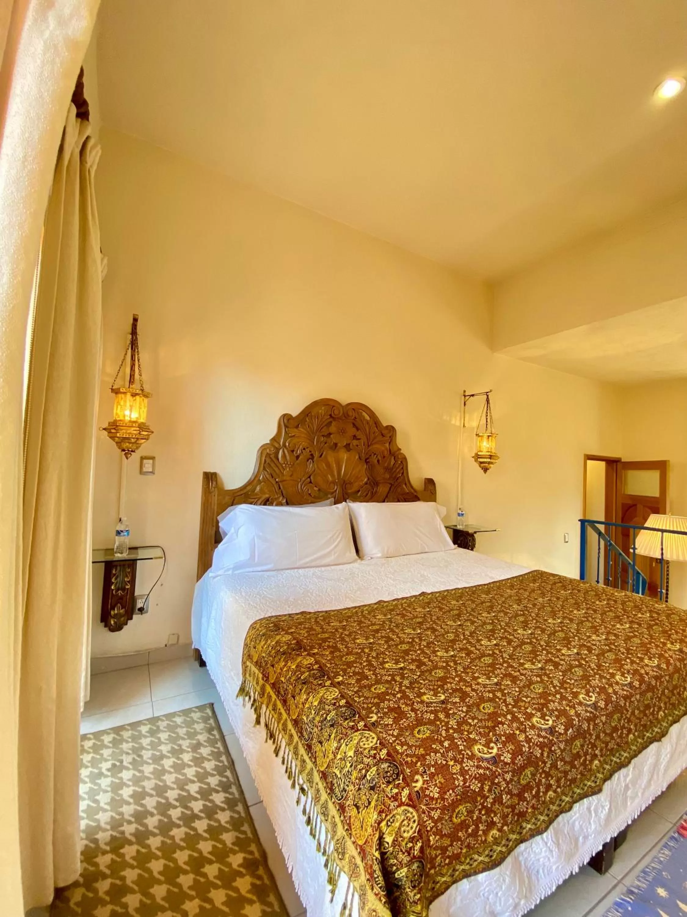 Property building, Bed in Hotel Tierra de Sol y Luna