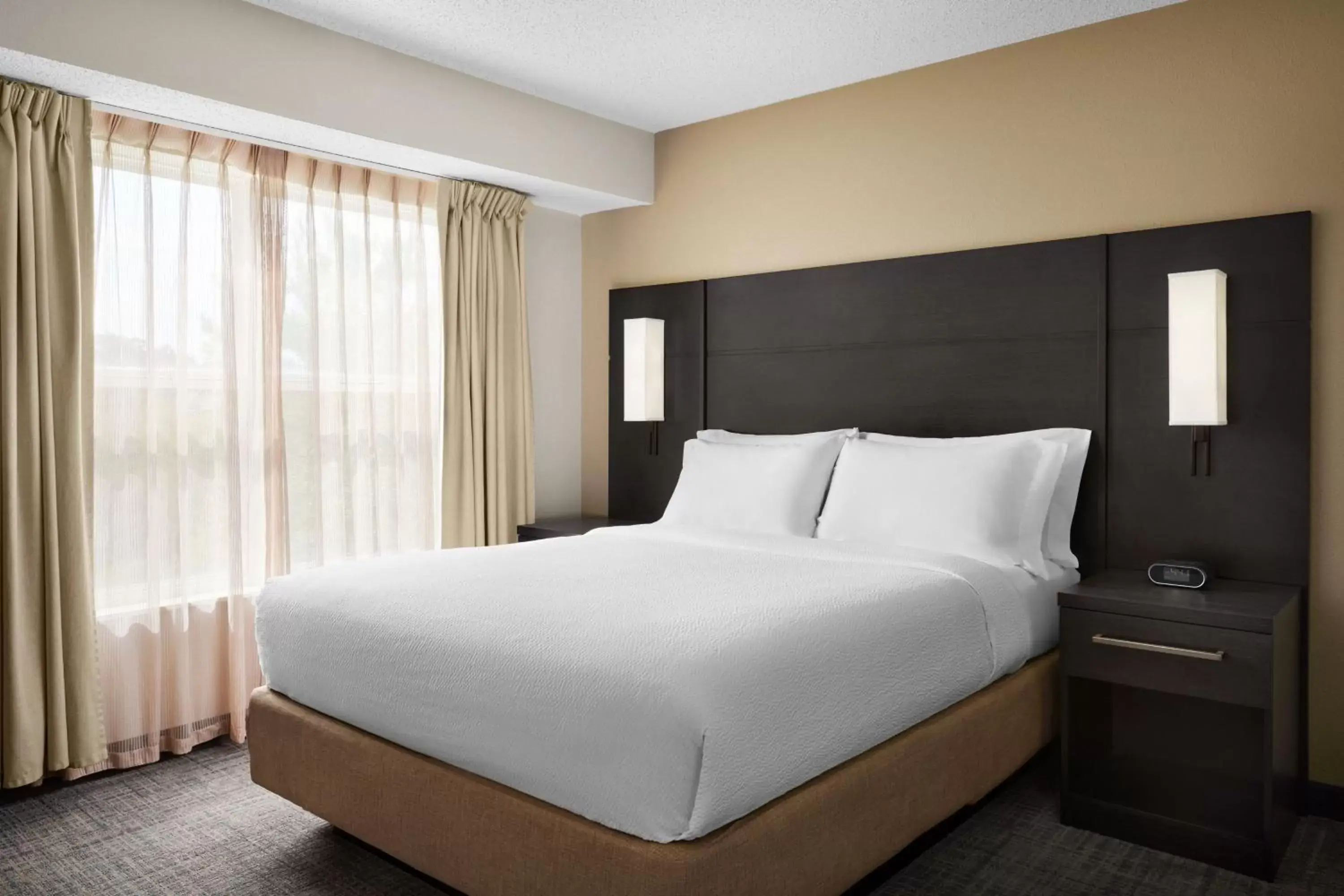 Bedroom, Bed in Residence Inn Indianapolis Northwest