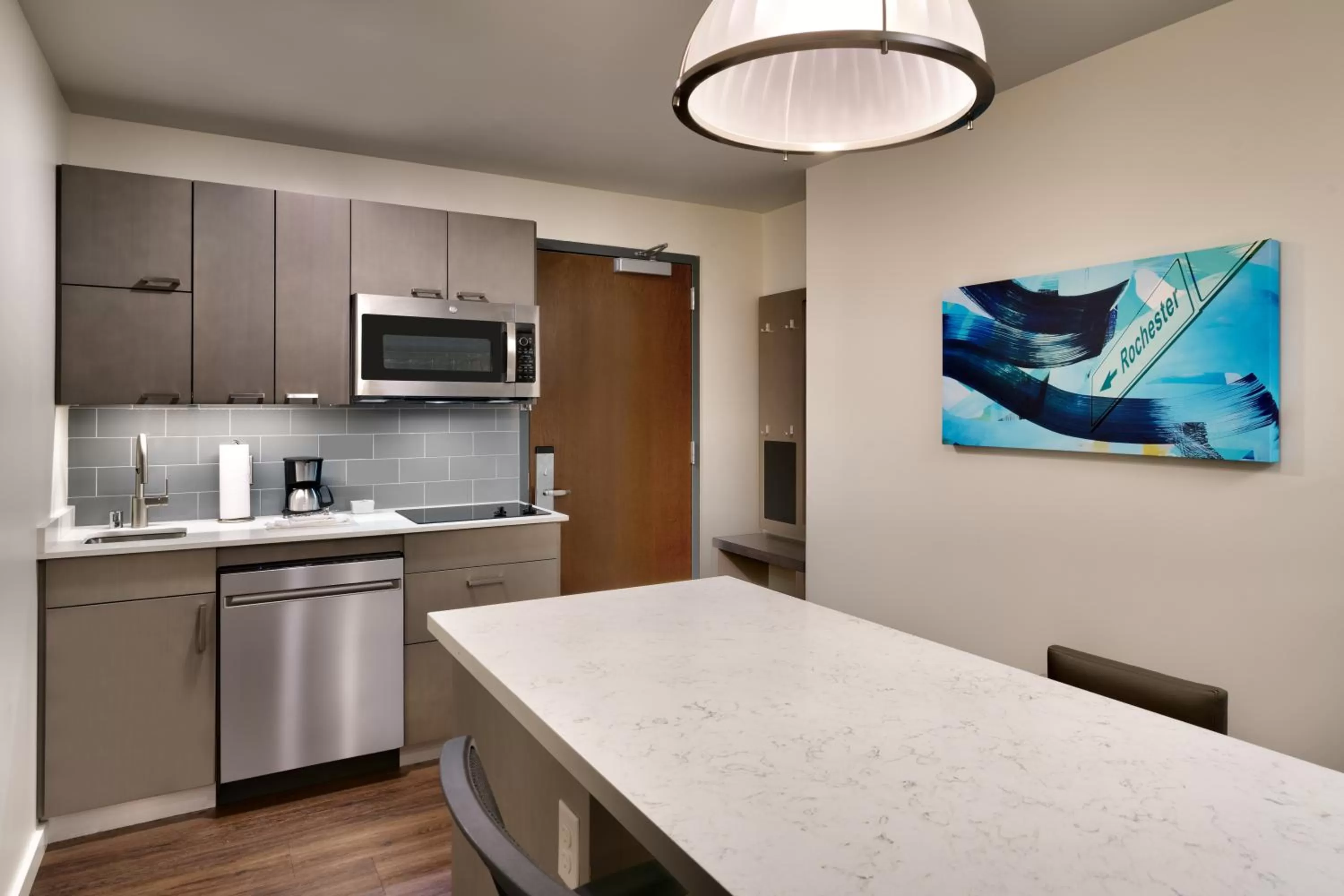 kitchen in Hyatt House Rochester Mayo Clinic Area