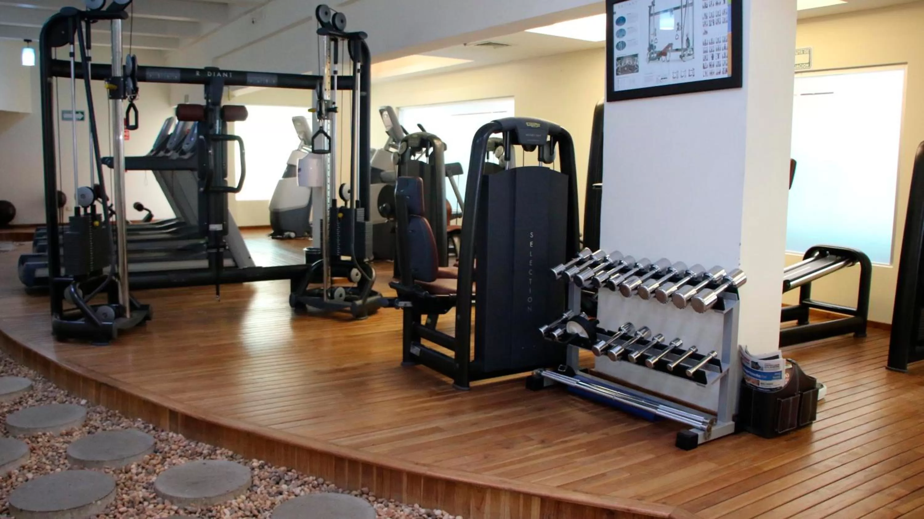 Fitness centre/facilities in Holiday Inn - Villahermosa Aeropuerto by IHG