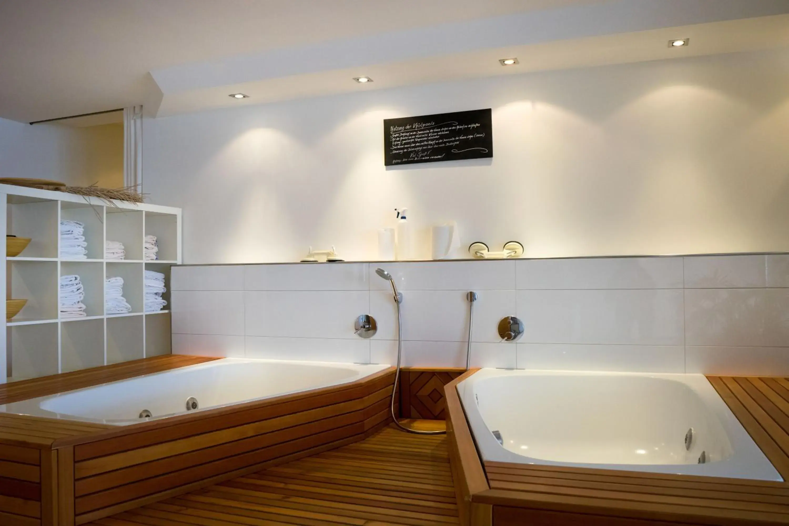 Spa and wellness centre/facilities, Bathroom in Hotel Njord