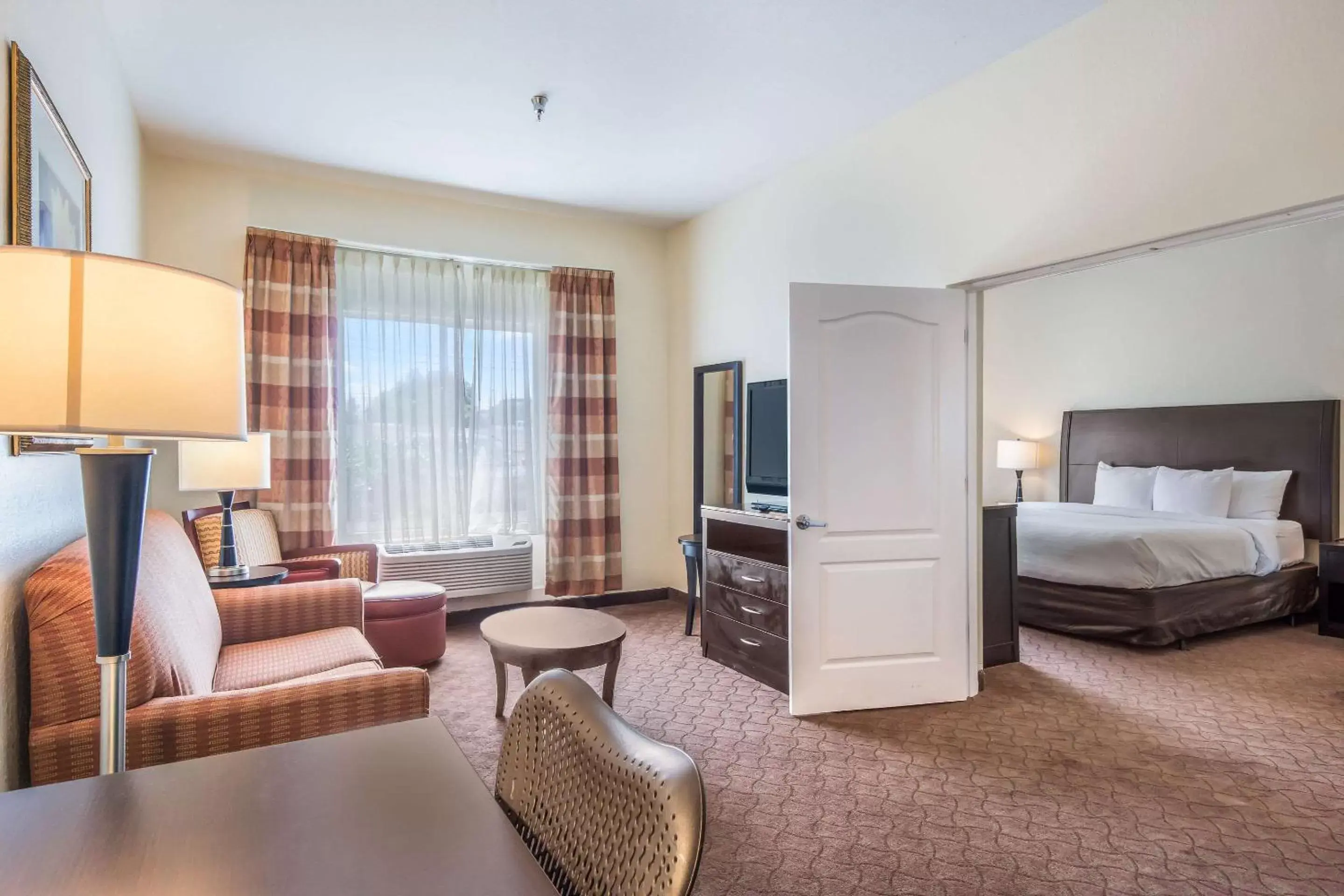 Photo of the whole room, Seating Area in Clarion Inn & Suites Central Clearwater Beach