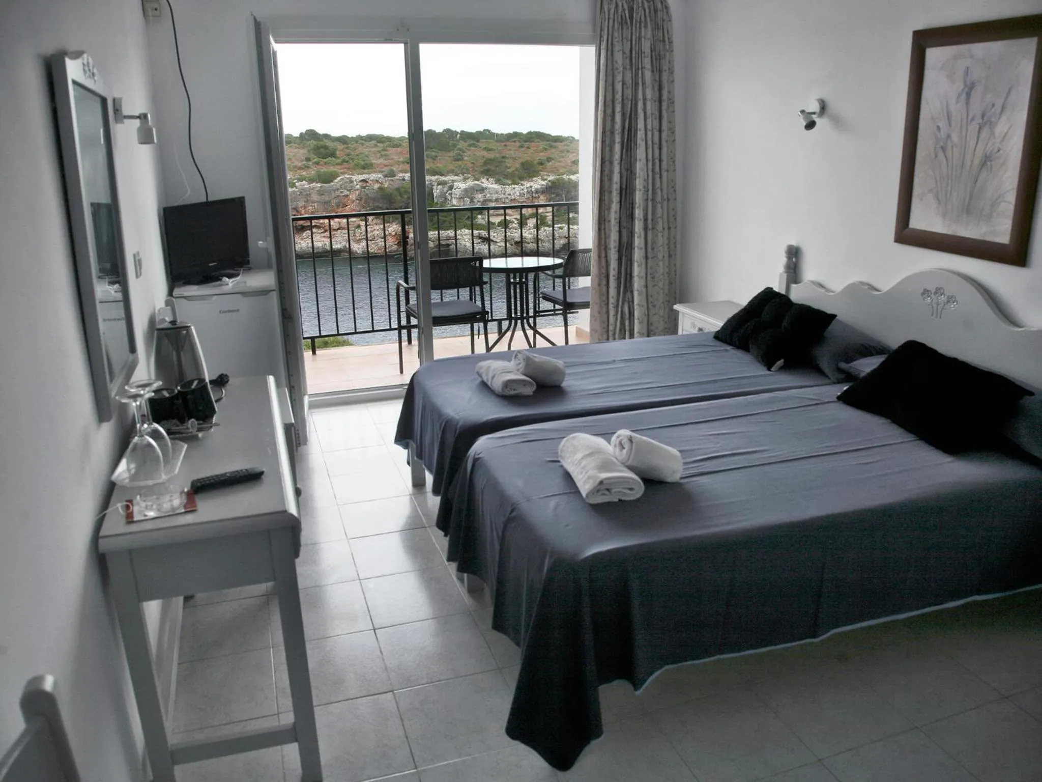 Decorative detail, Bed in Hotel Rocamar