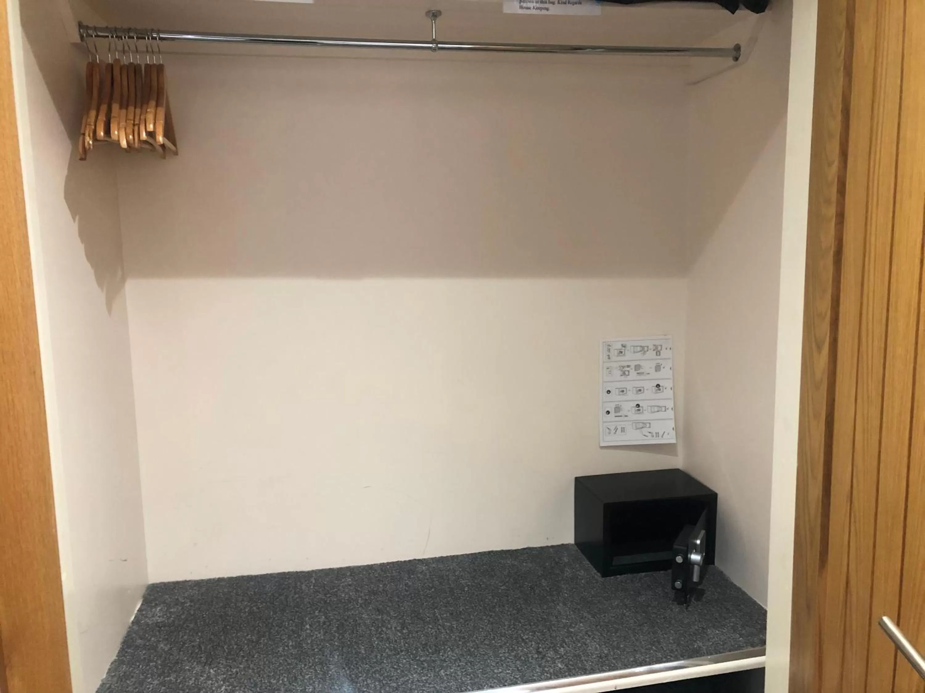 safe in Queen Phillippa