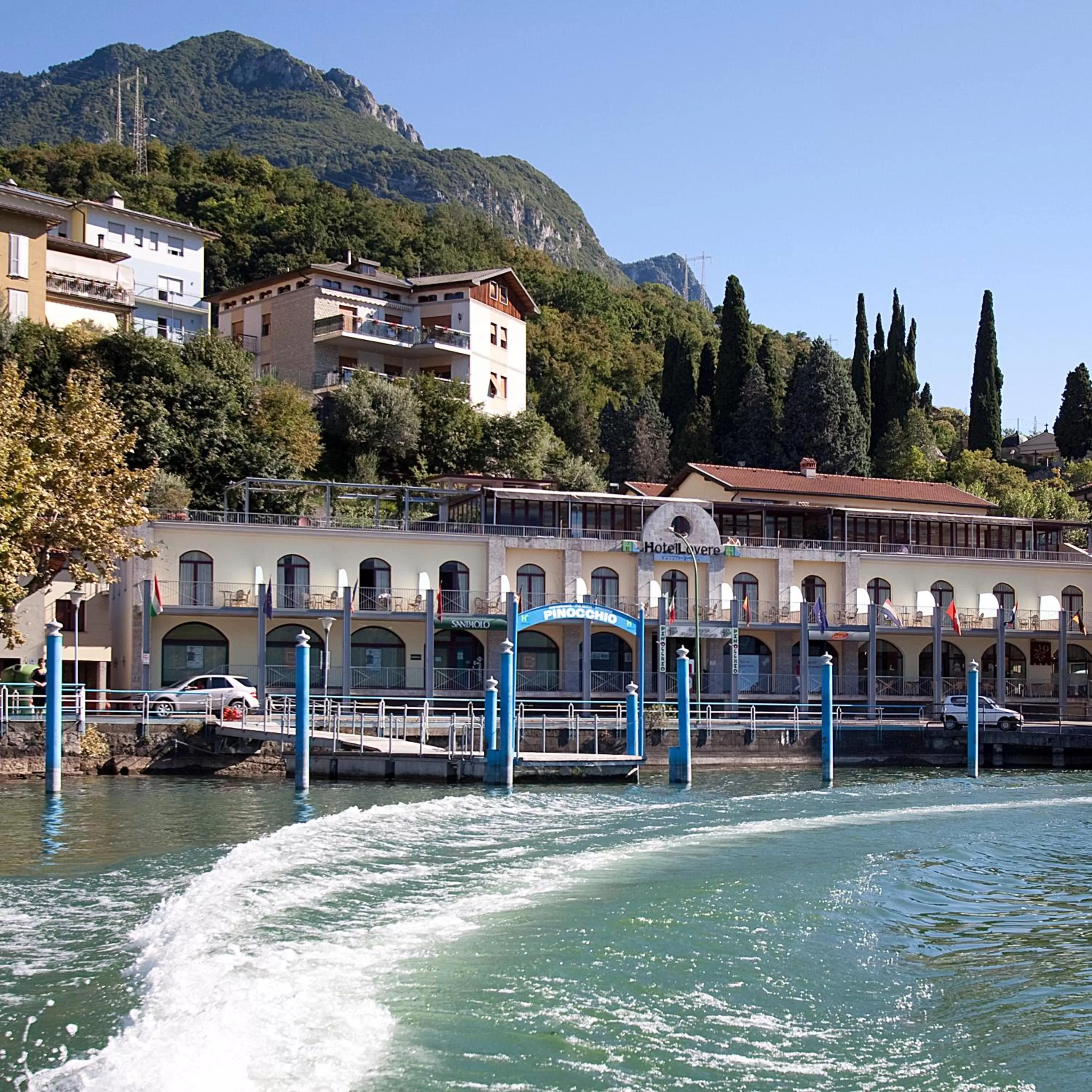 Property building in Hotel Lovere Resort & Spa