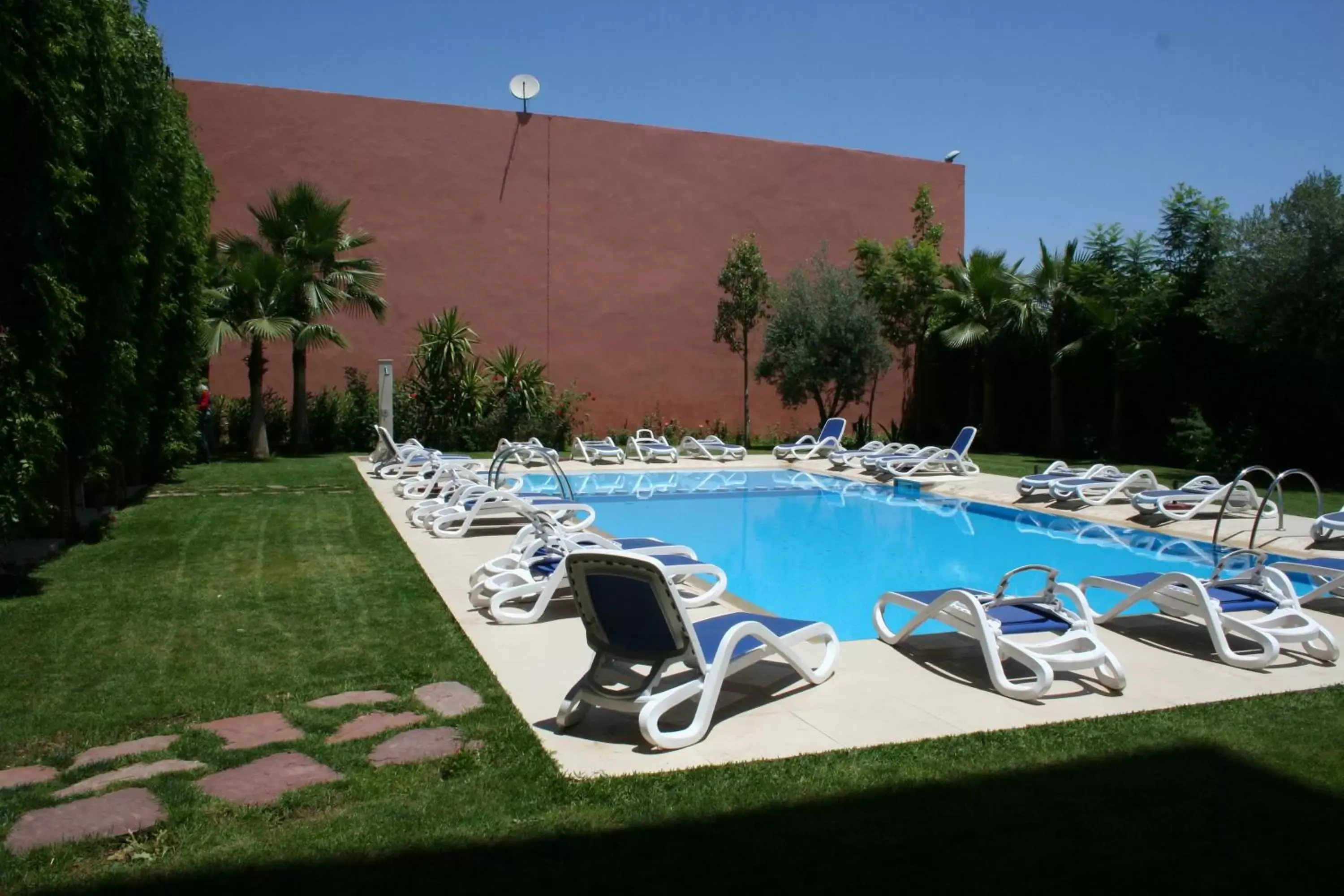 Swimming Pool in Hotel Relax Marrakech