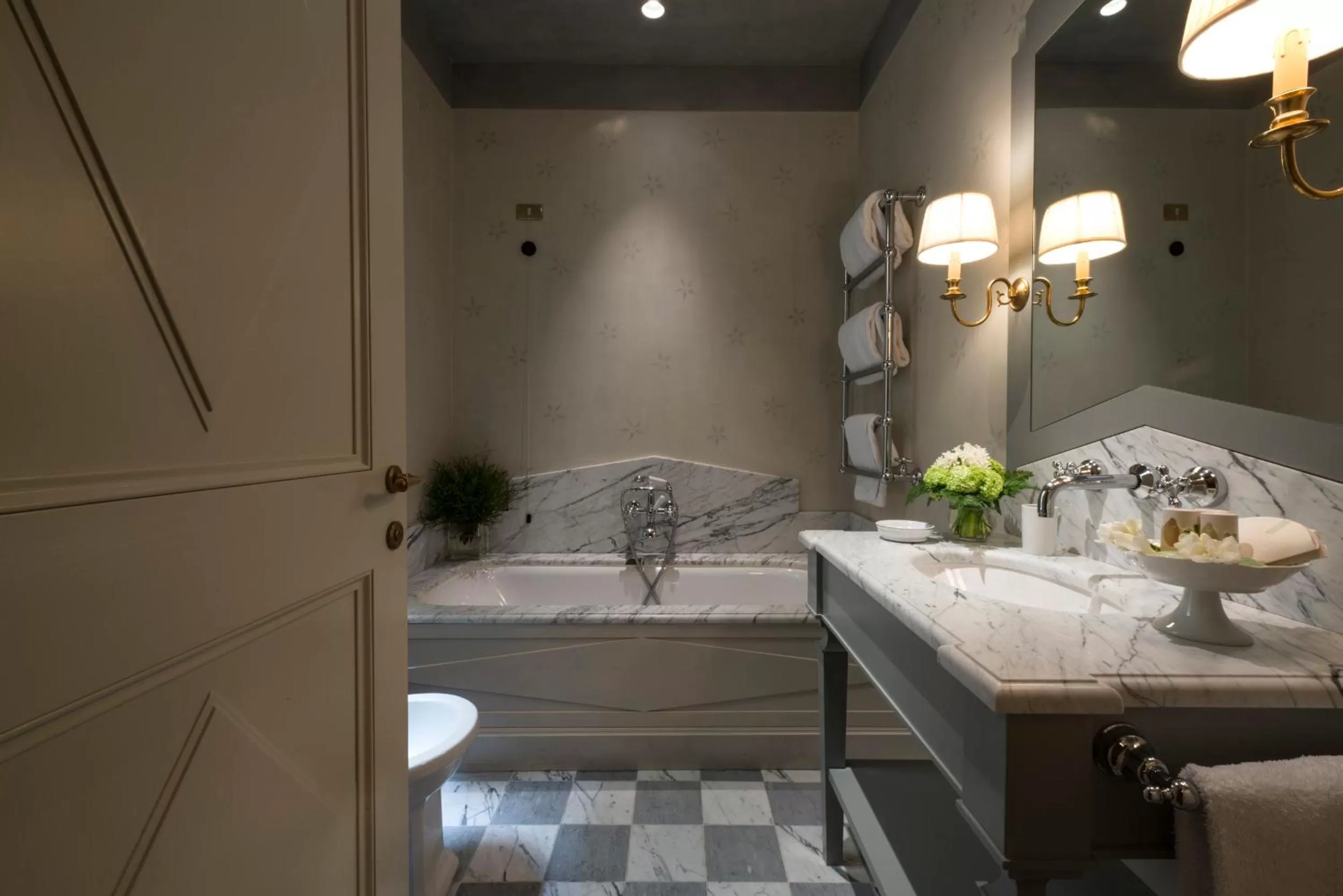 Bathroom in Antica Torre Tornabuoni