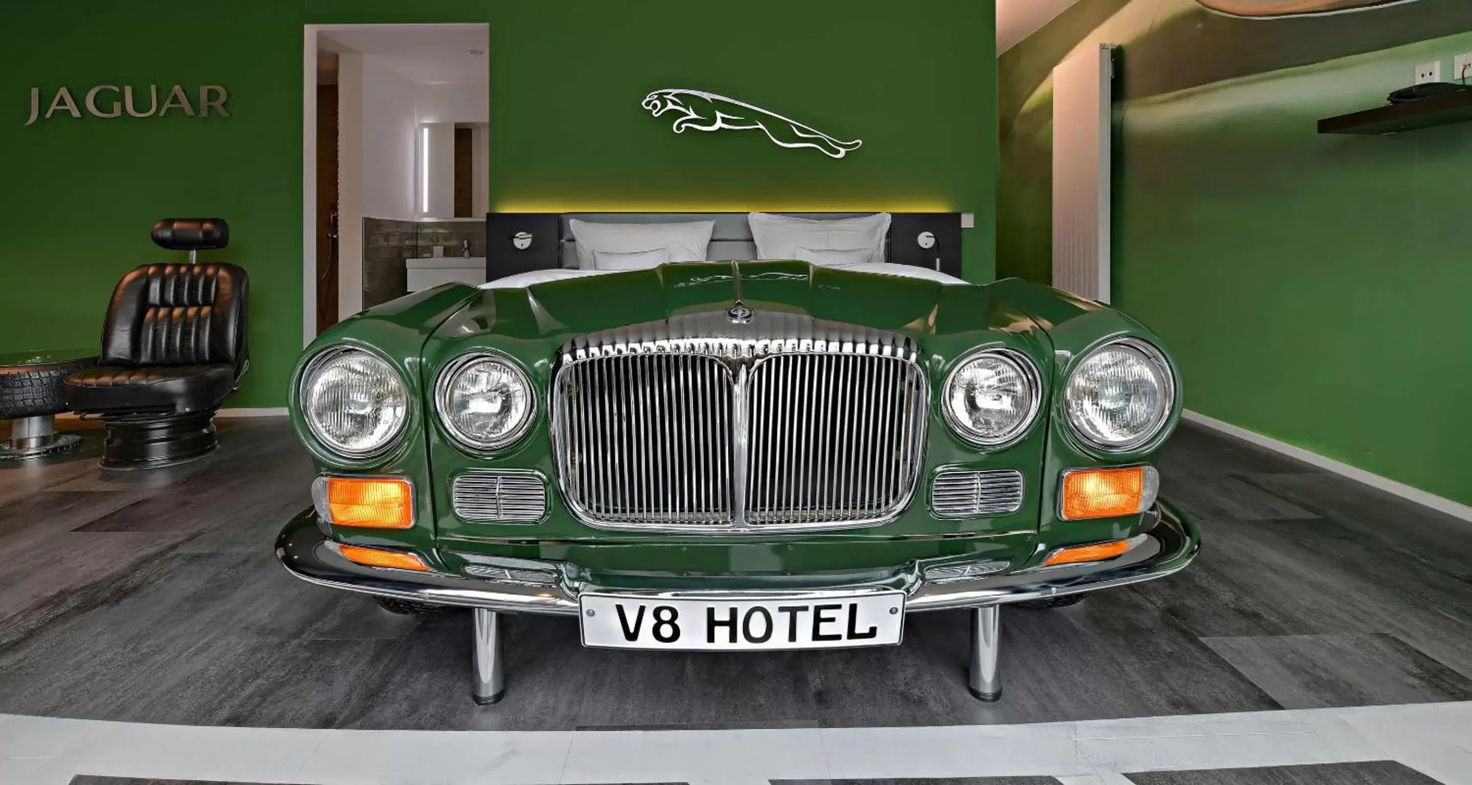 Bedroom in V8 HOTEL Motorworld Region Stuttgart