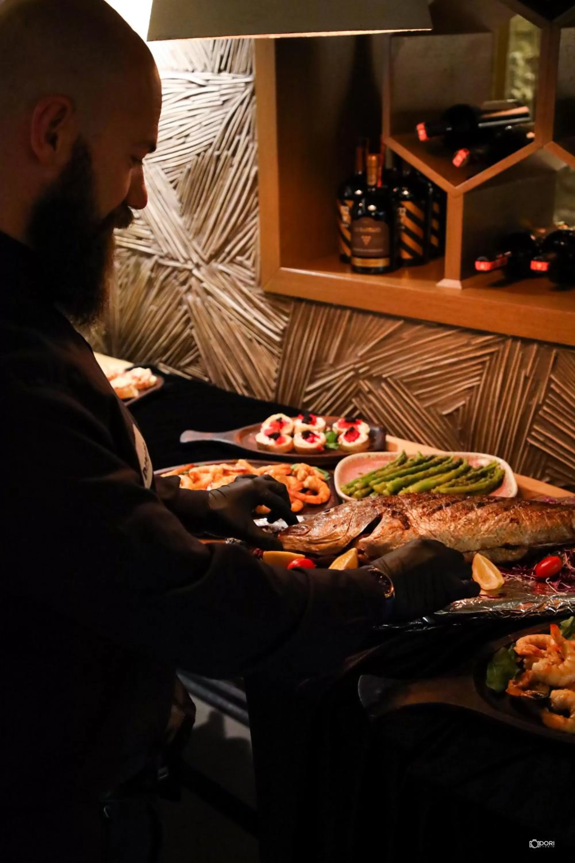 Food and drinks in Dim's Hotel & Restaurant