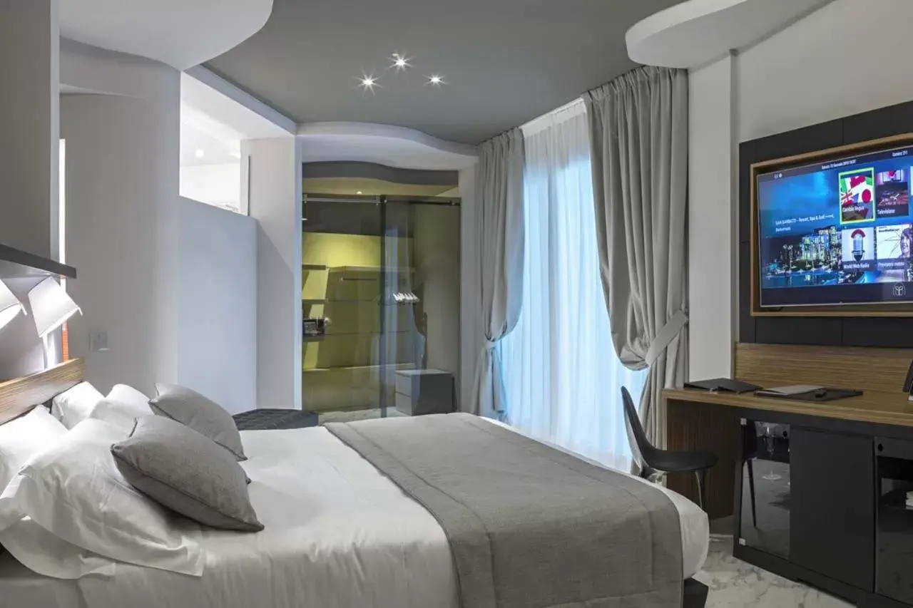 TV and multimedia, Bed in San Barbato Resort Spa & Golf