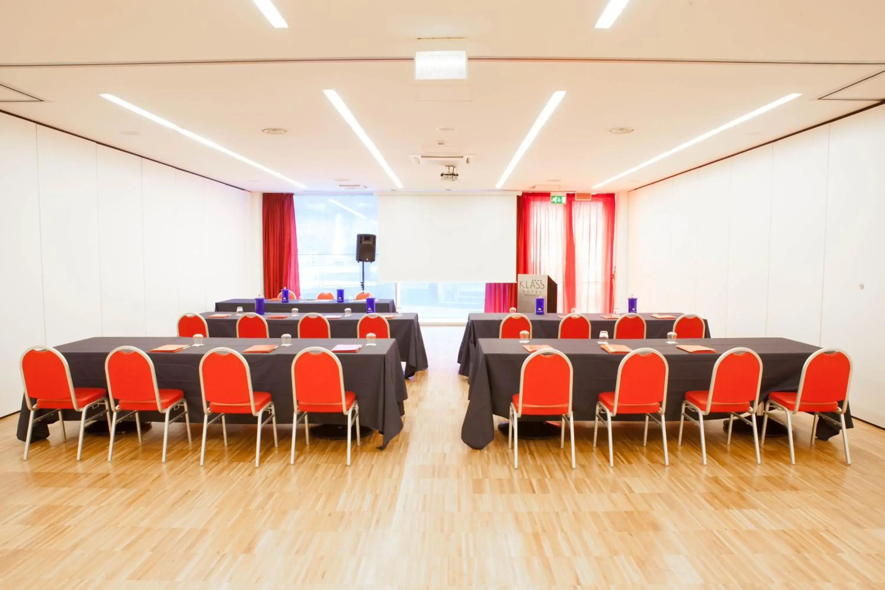 Meeting/conference room in Klass Hotel