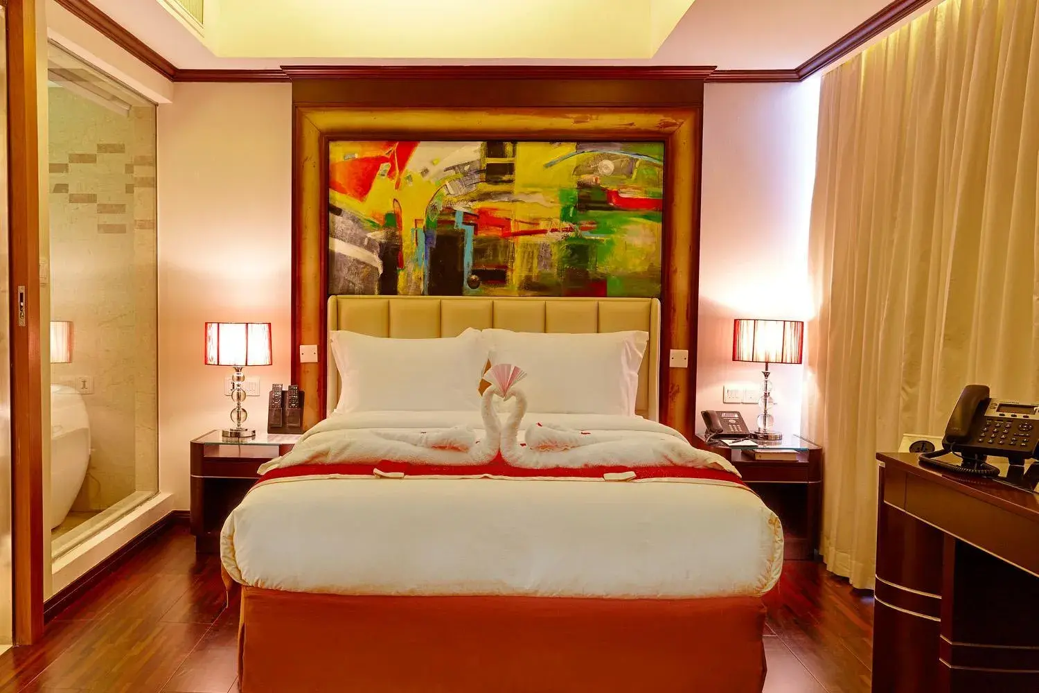 Bed in Six Seasons Hotel
