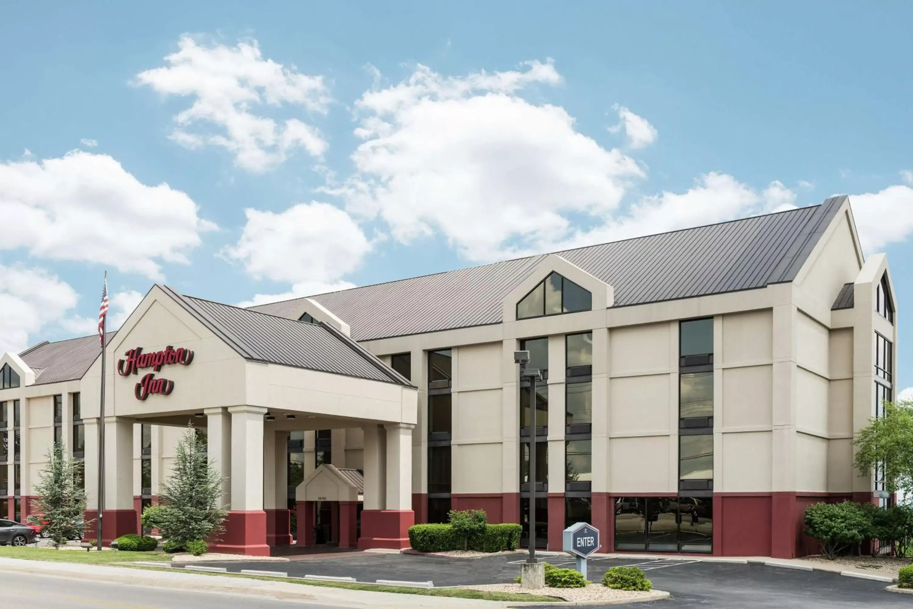 Property Building in Hampton Inn Branson on the Strip