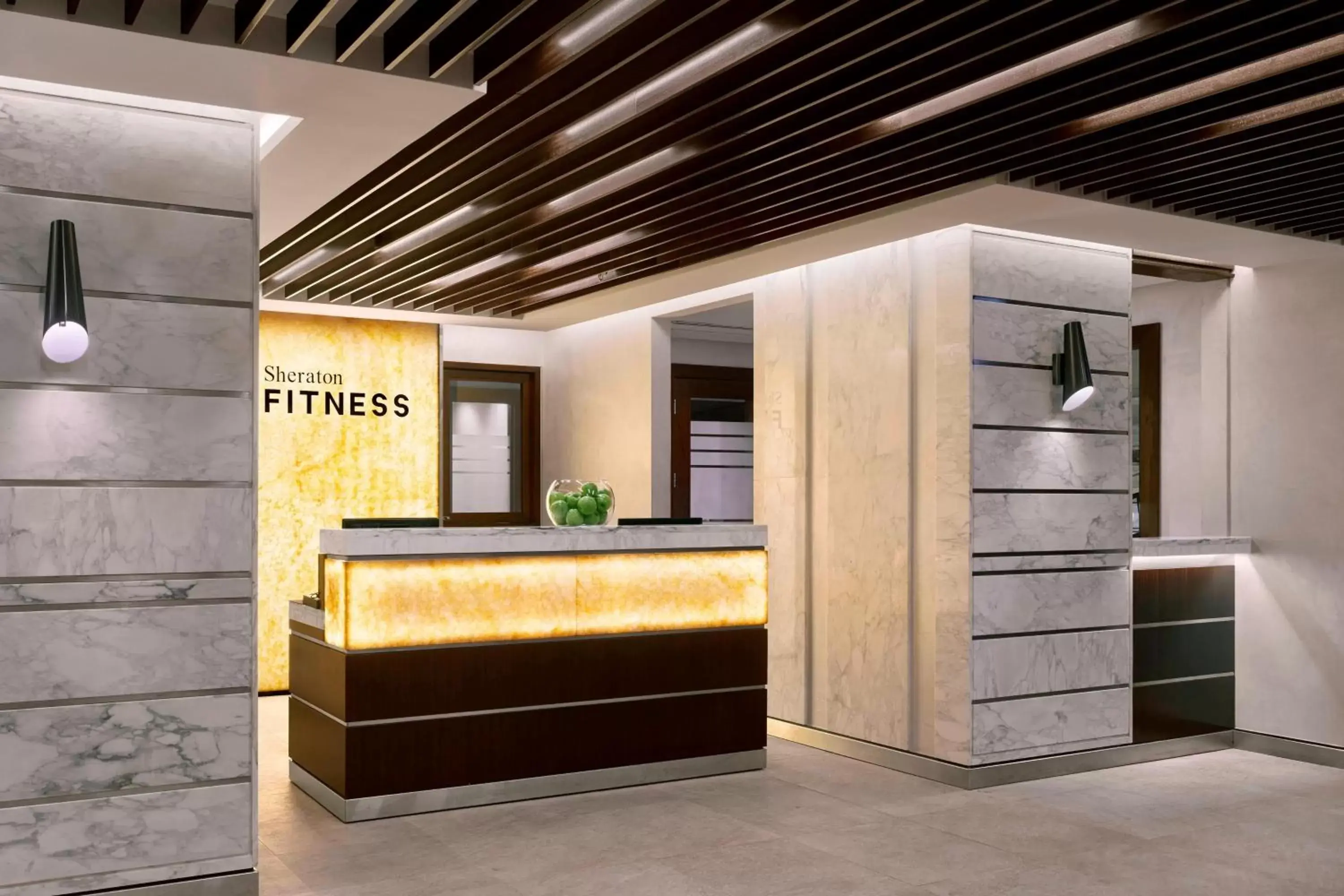 Fitness centre/facilities, Lobby/Reception in Sheraton Amman Al Nabil Hotel