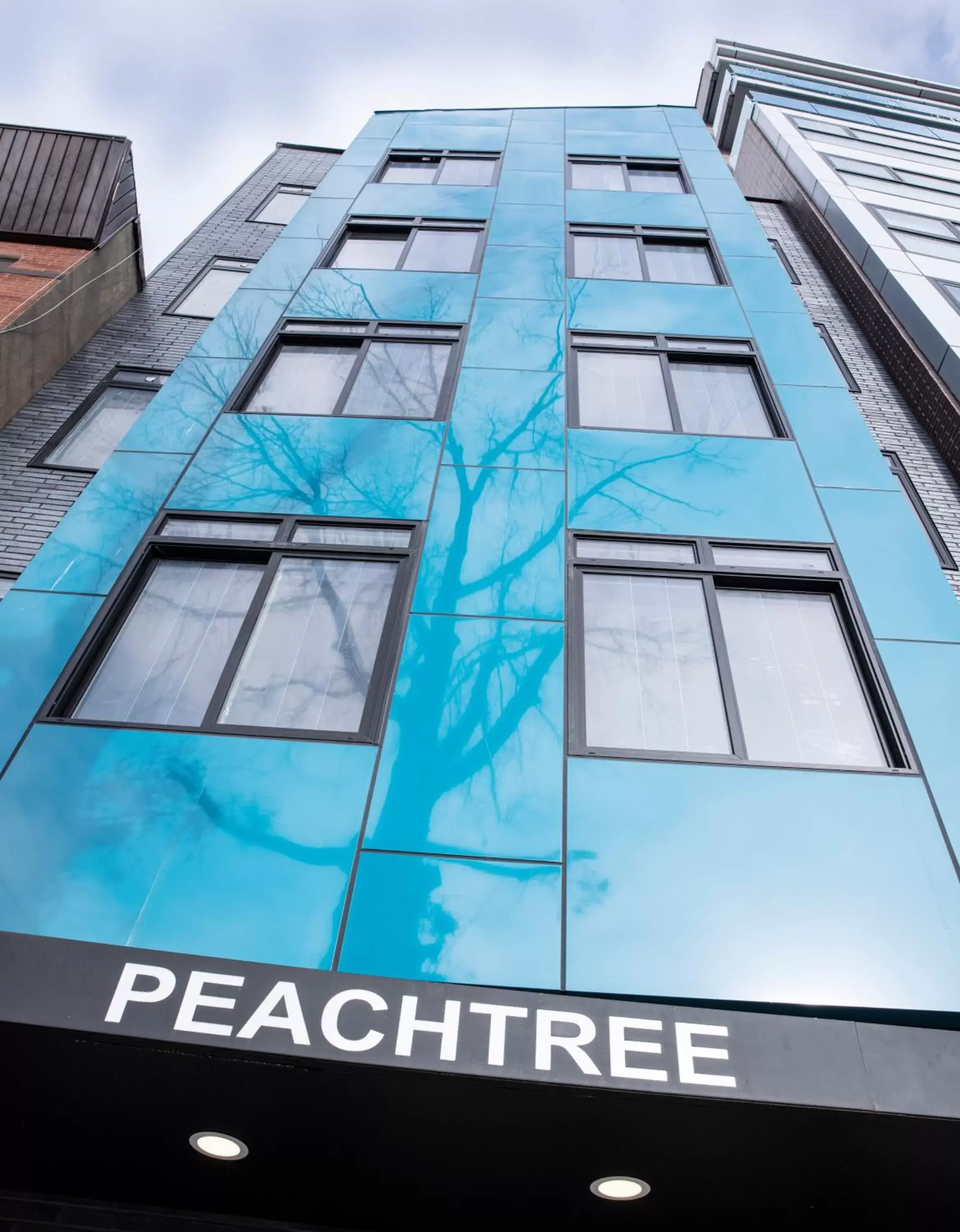 Property Building in Peachtree Suites - Jersey City