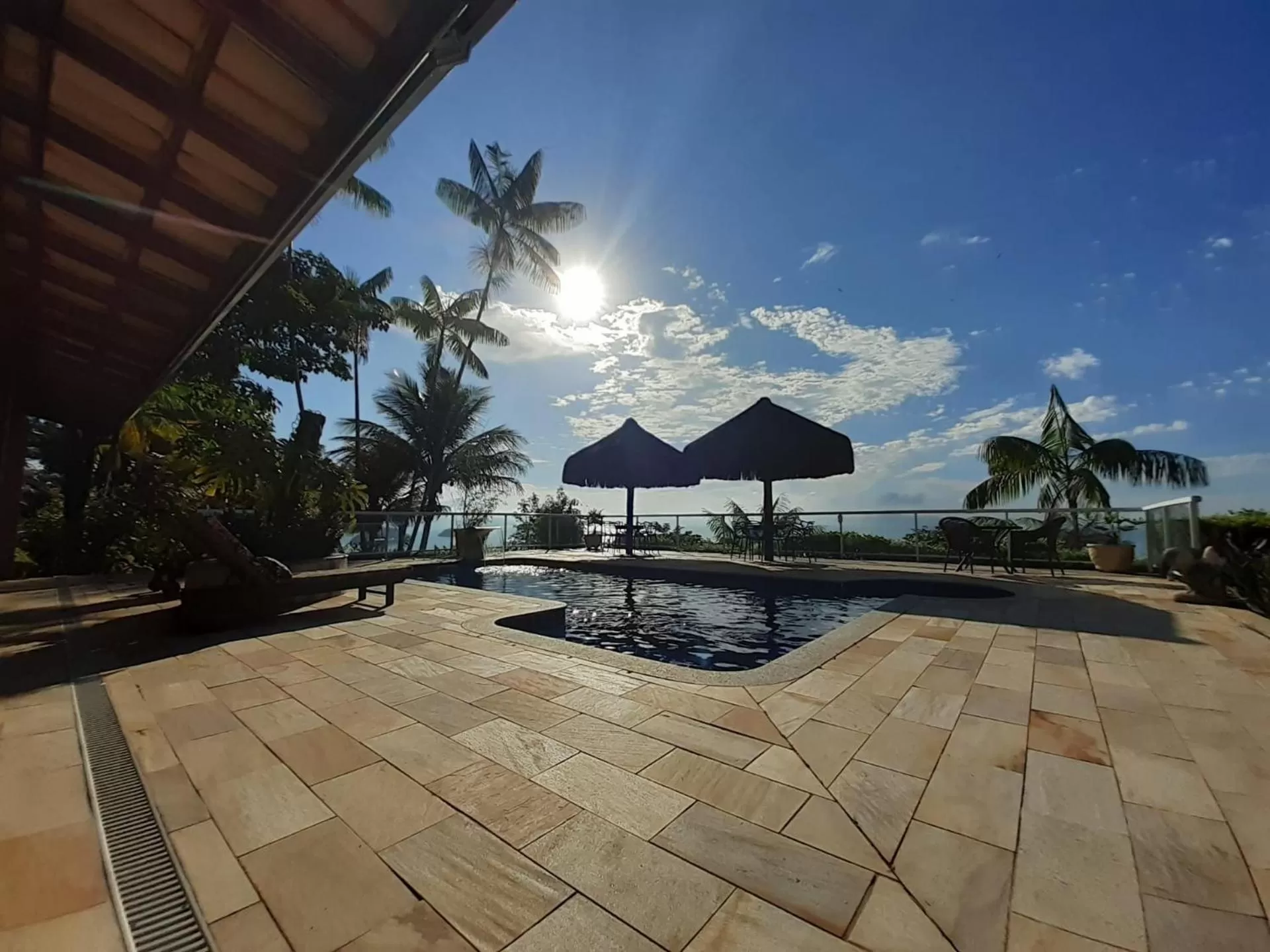Swimming pool in Pousada Recanto de Paraty