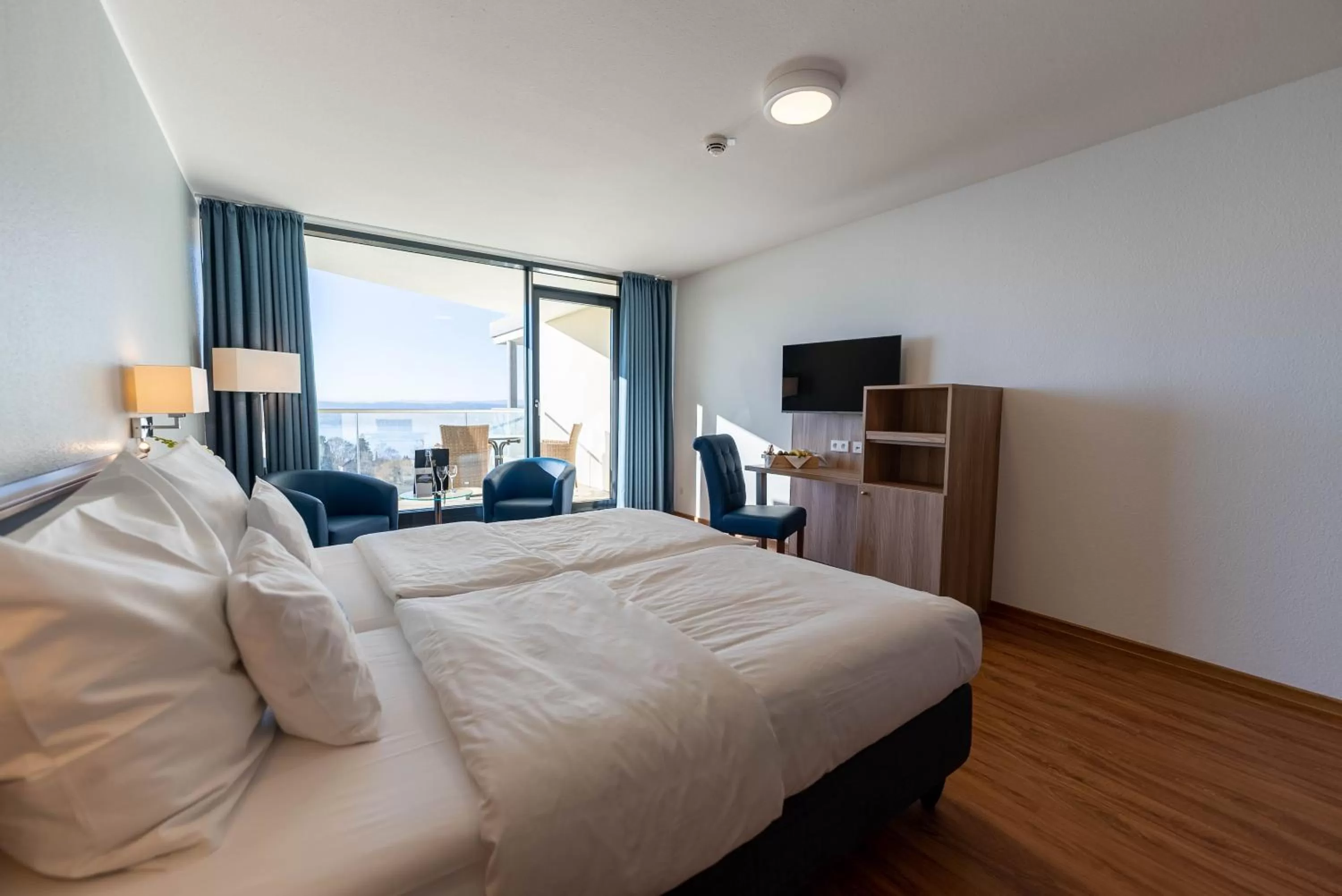 Bed in Parkhotel St.Leonhard