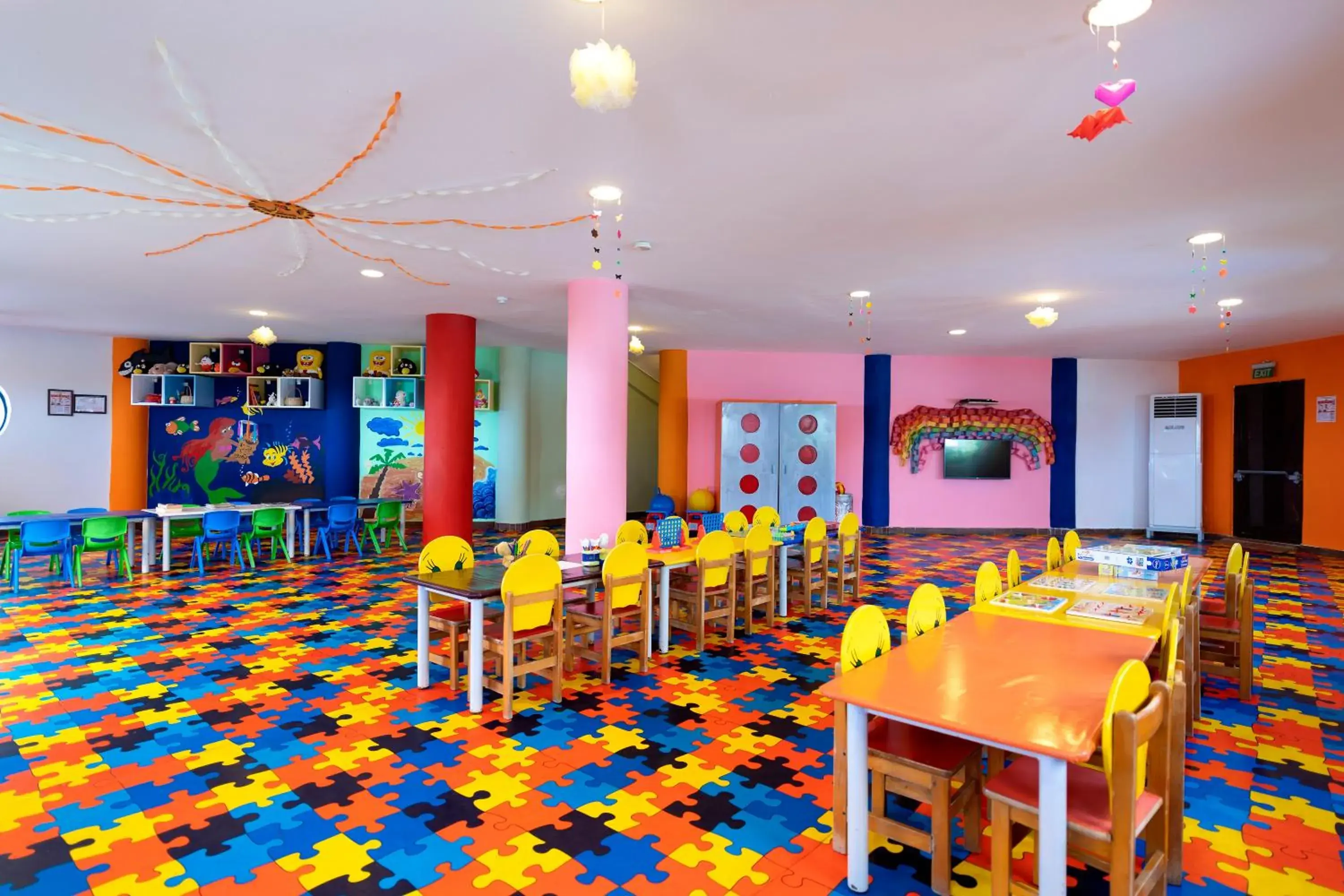 Kids's club, Restaurant/Places to Eat in Turquoise Hotel