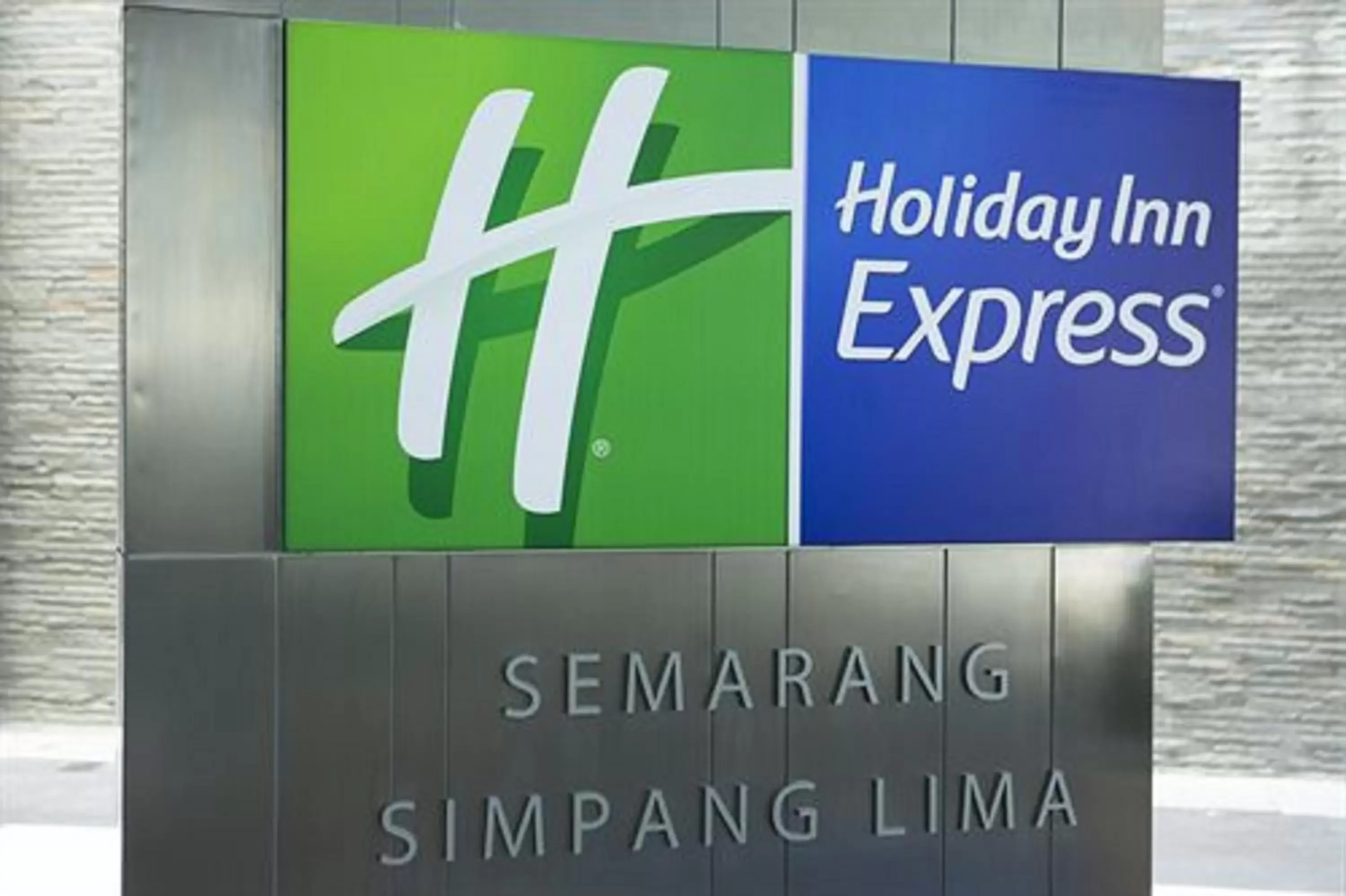 On site, Property Logo/Sign in Holiday Inn Express Semarang Simpang Lima, an IHG Hotel