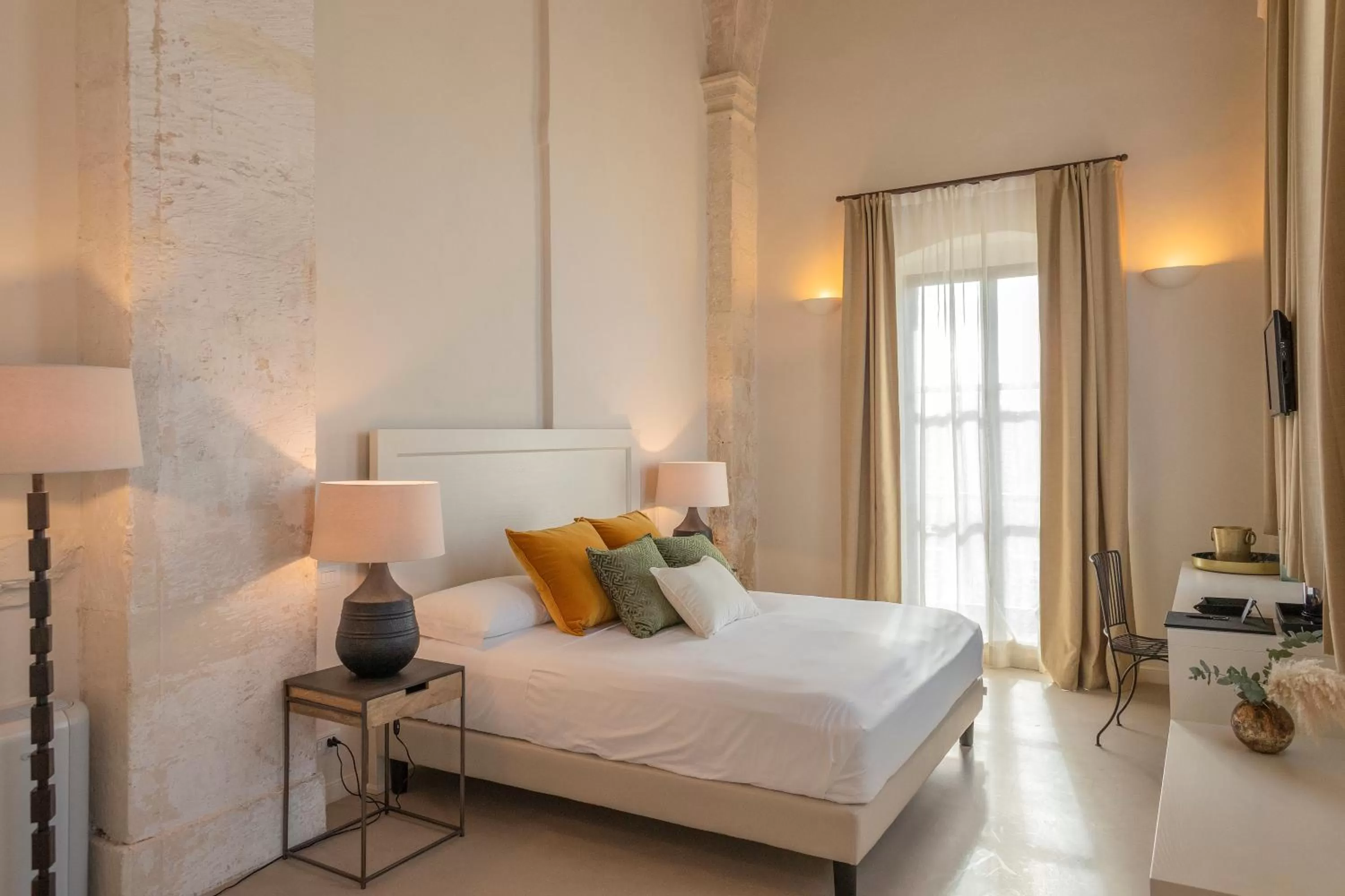 Photo of the whole room, Bed in Chiostro dei Domenicani - Dimora Storica