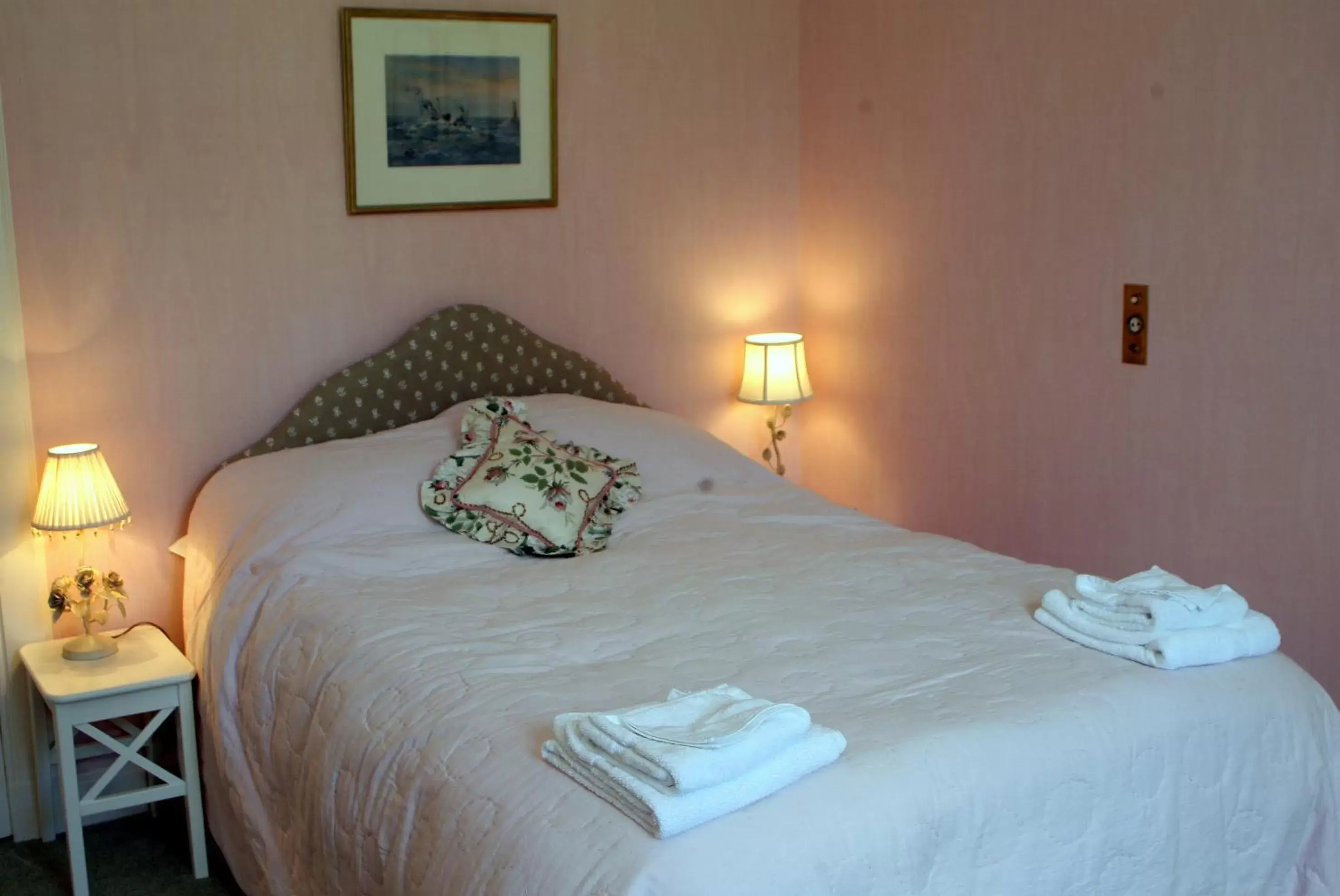 Bedroom, Bed in Kirklands House Melrose Bed and Breakfast
