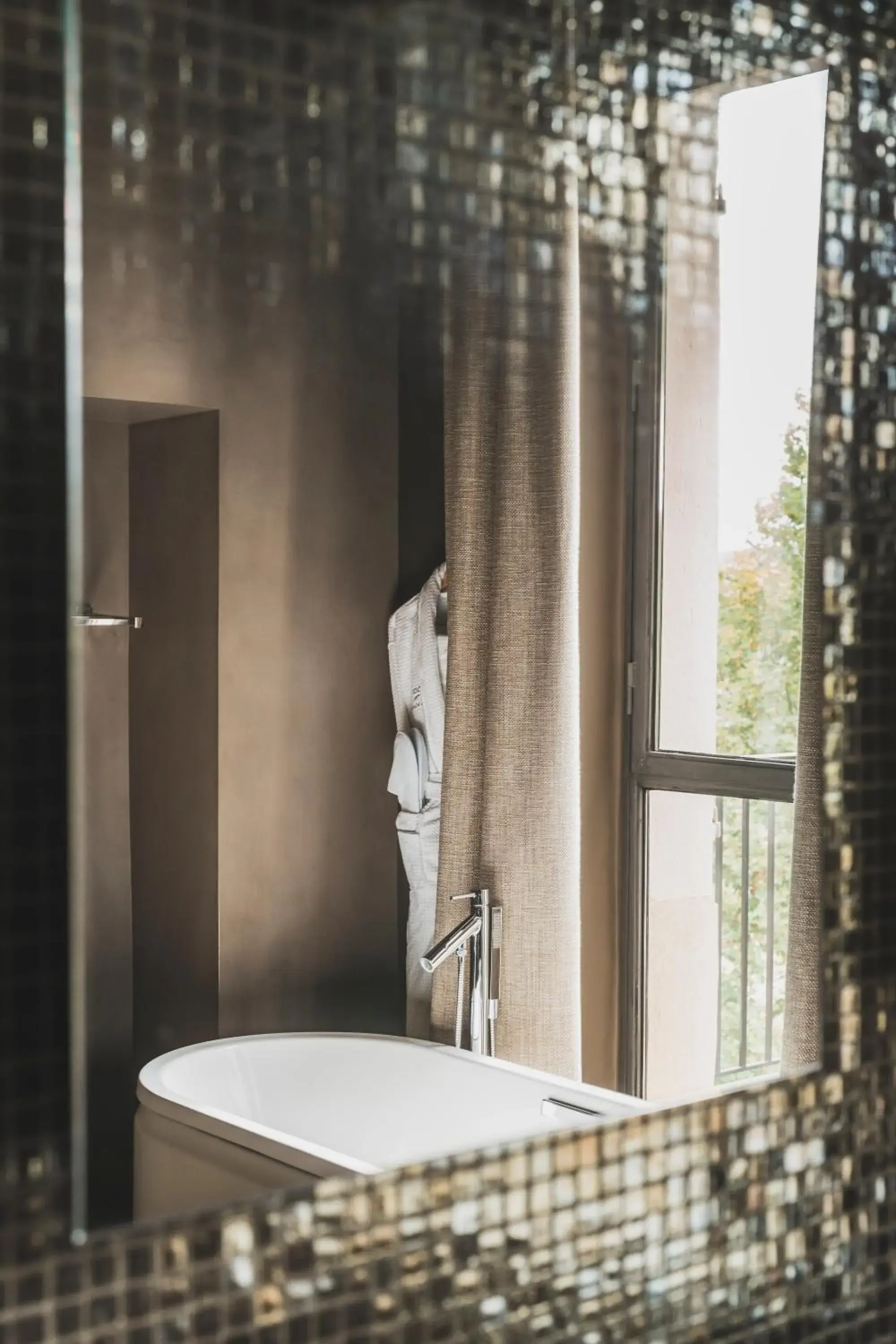 Bathroom in Les Lodges Sainte-Victoire Hotel & Spa