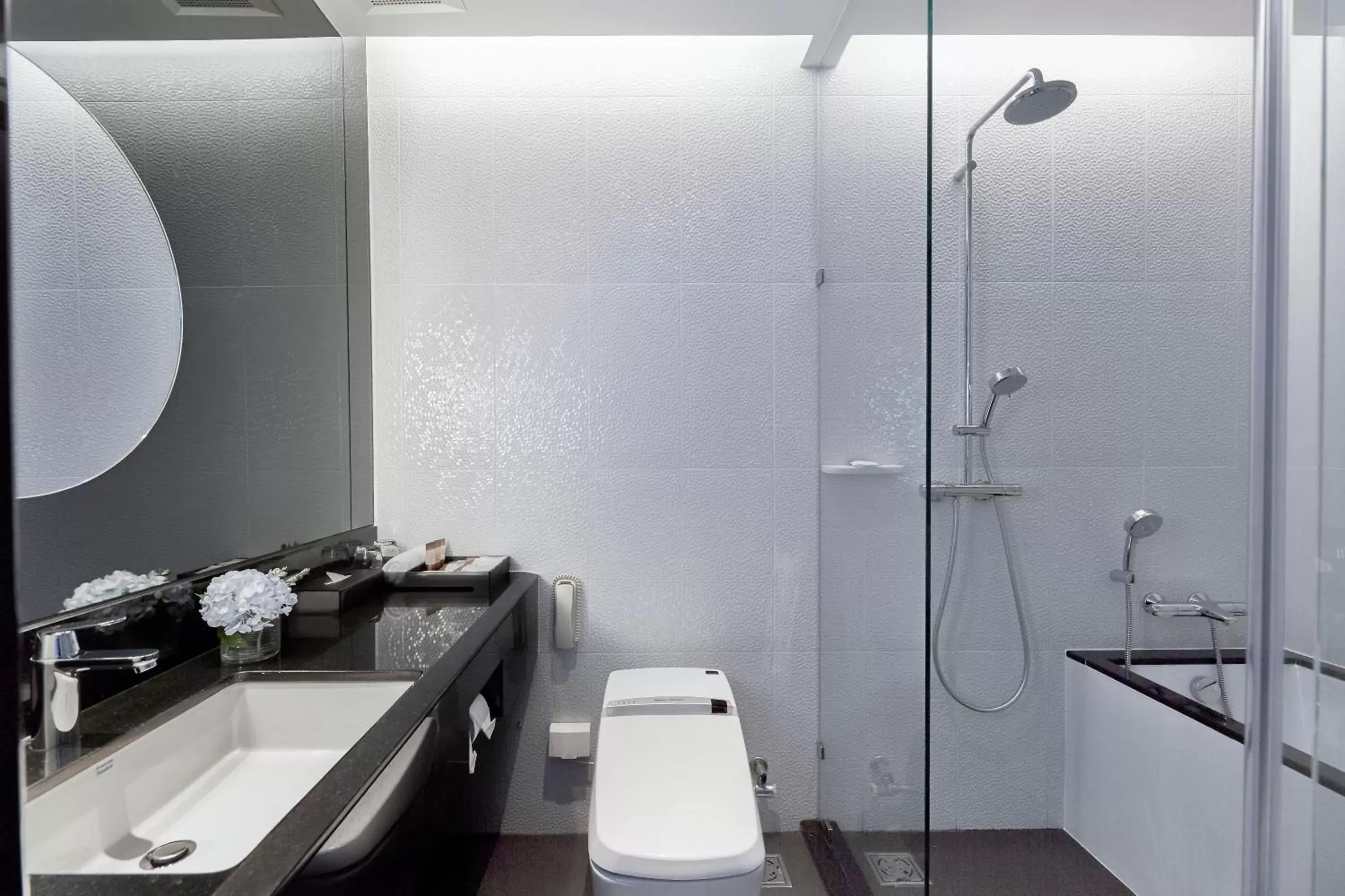 Bathroom in Grande Centre Point Pattaya