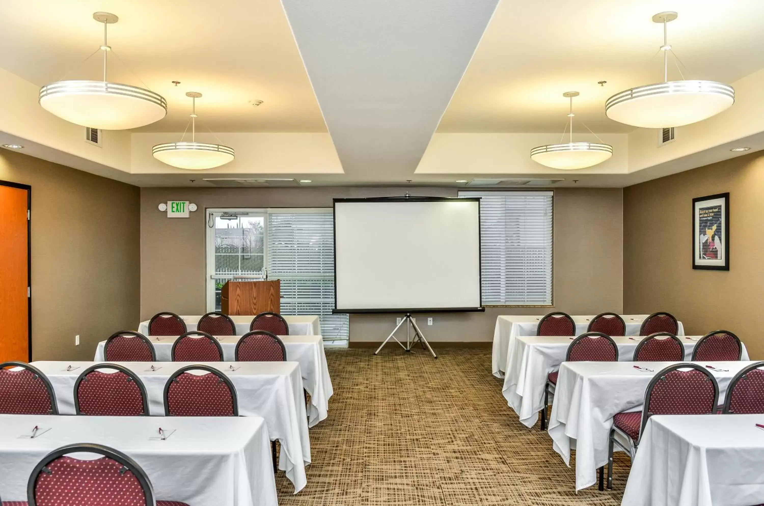 Meeting/conference room, Business Area/Conference Room in Comfort Suites