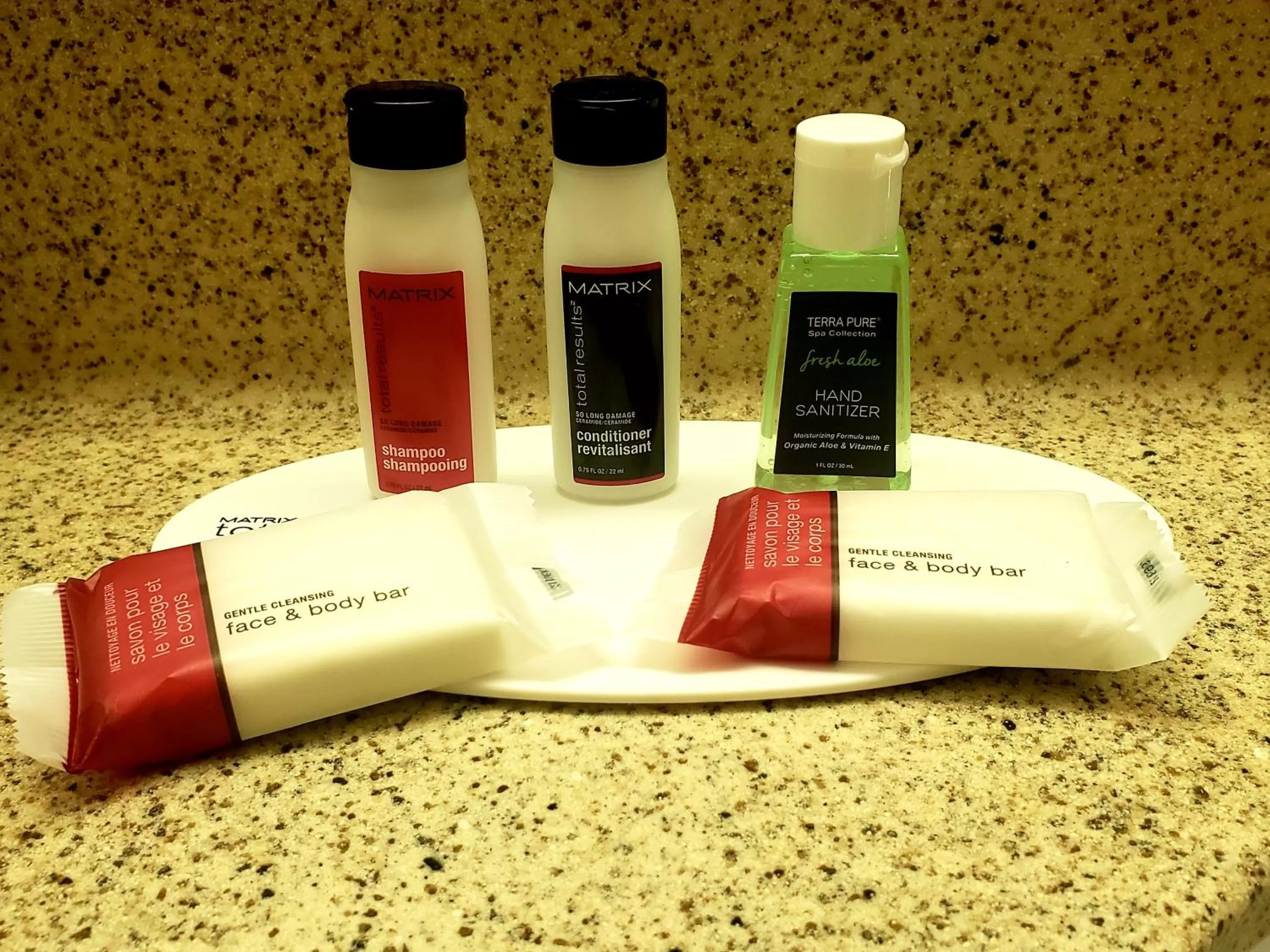 King Room with Sofa Bed and Roll-In Shower - Mobility/Hearing Accessible - Non-Smoking in Days Inn by Wyndham Titusville Kennedy Space Center