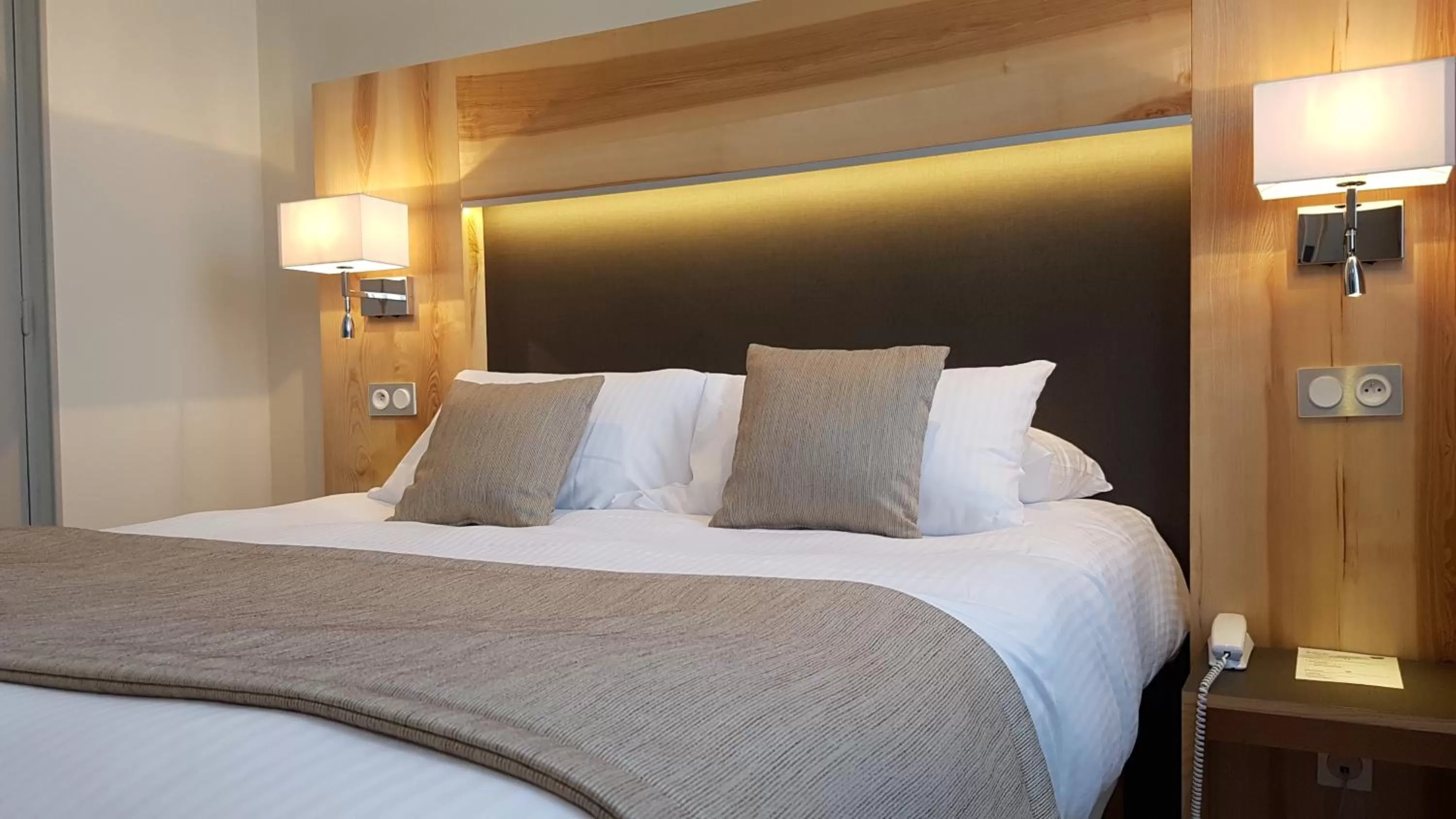 Bedroom, Bed in Hotel Le Cercle