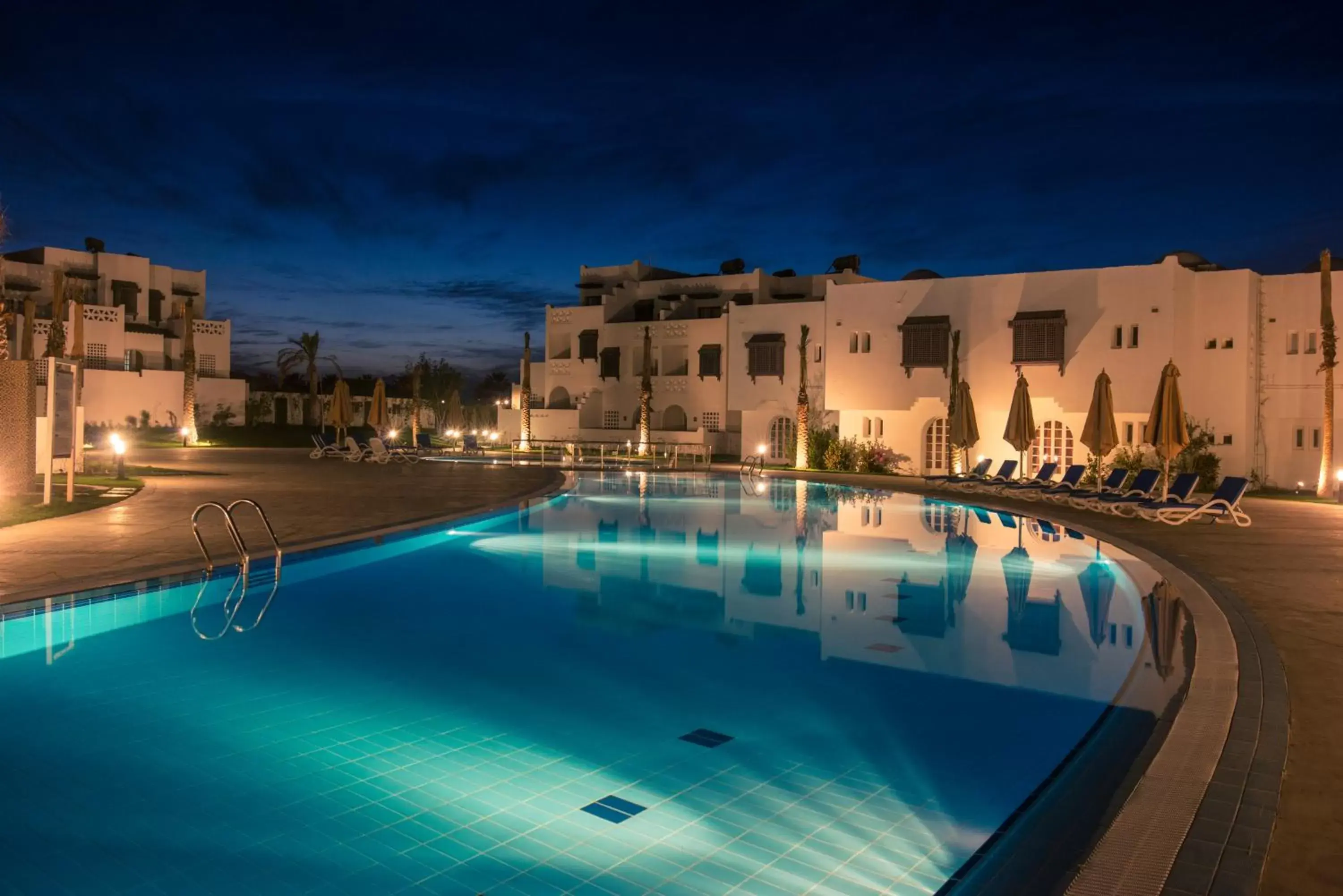 Swimming Pool in Mercure Hurghada Hotel