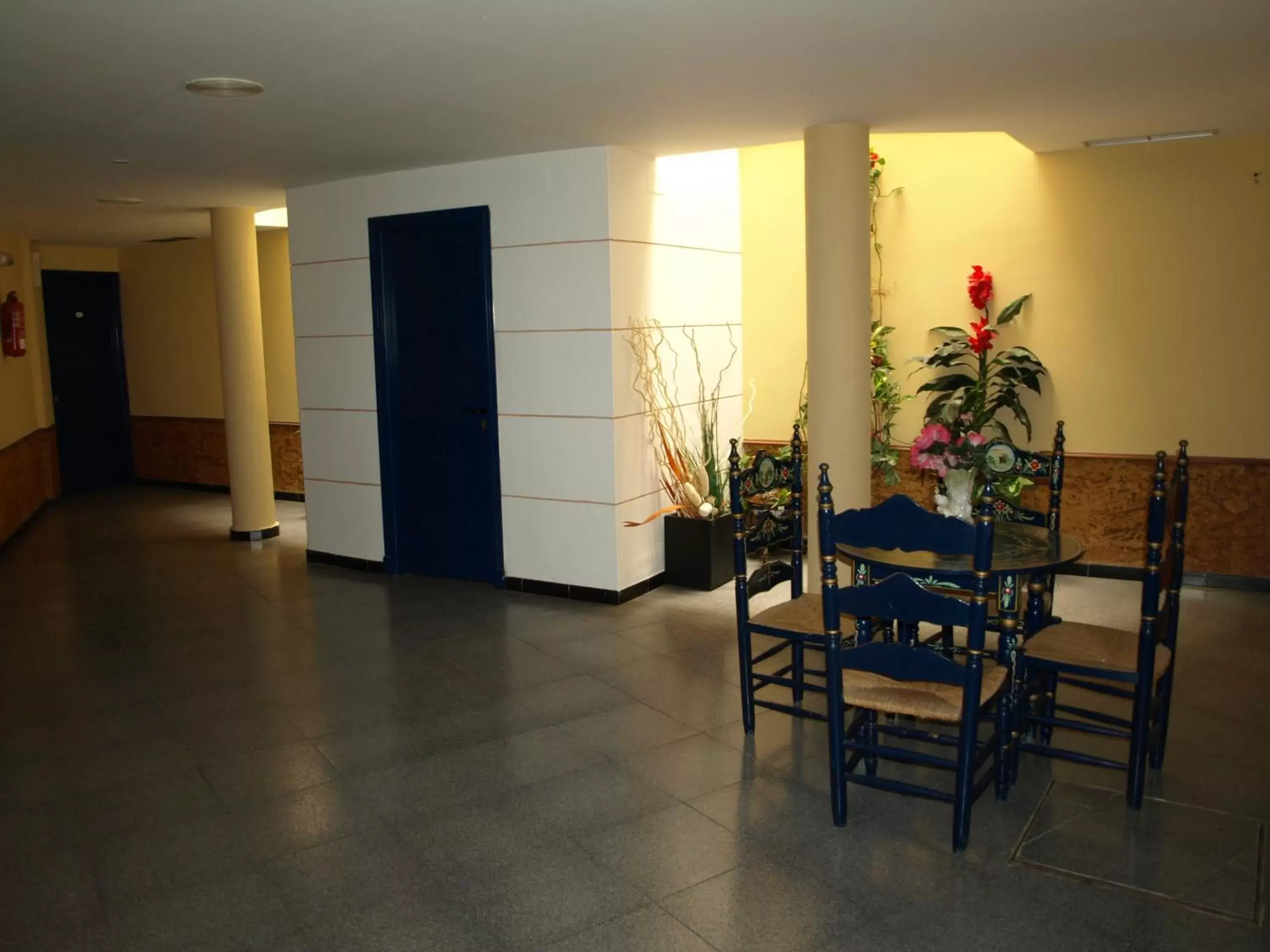Lobby or reception, Dining Area in Hotel Caballo Negro