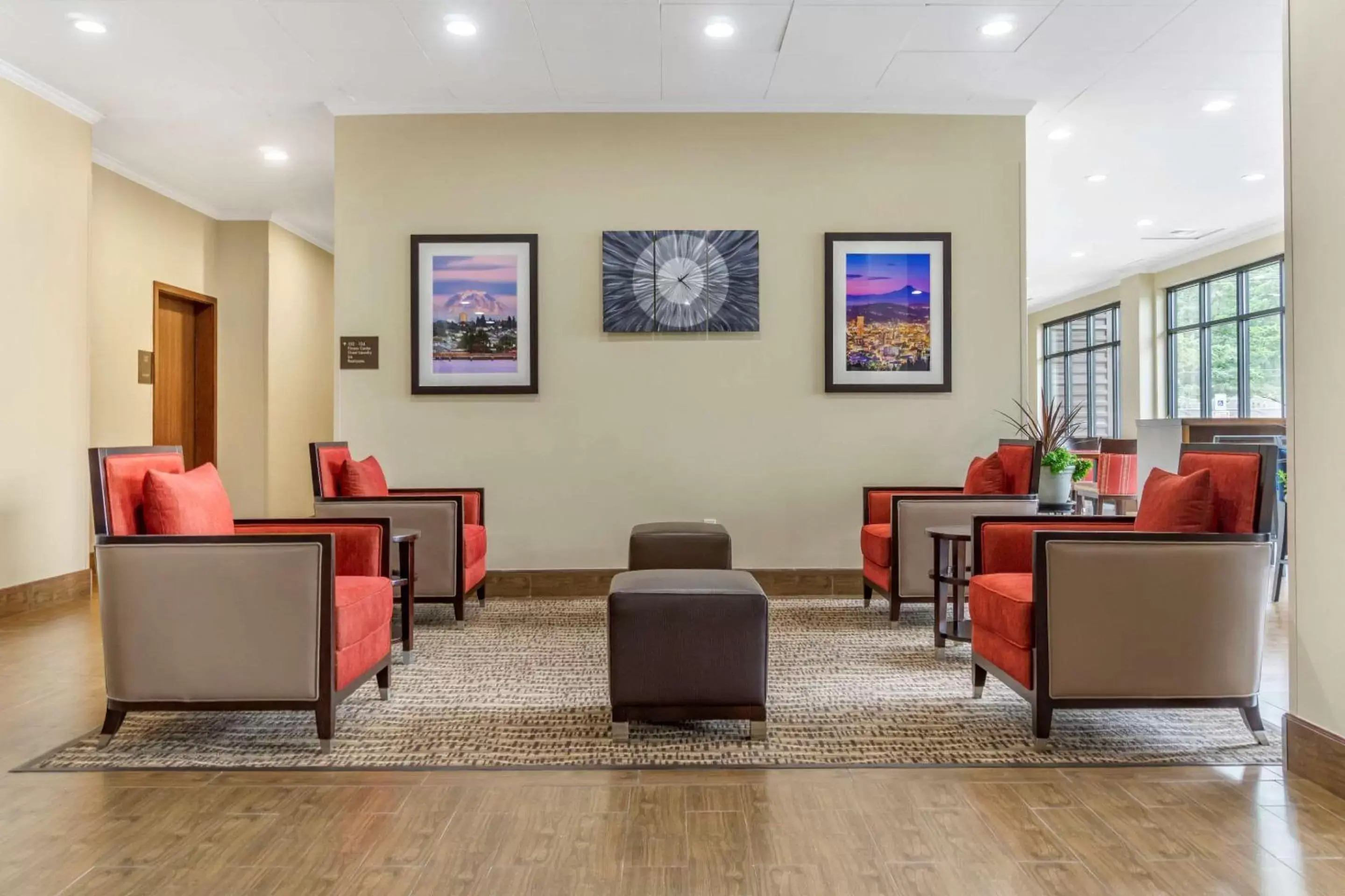 Lobby or reception, Lobby/Reception in Comfort Inn & Suites Lakewood by JBLM