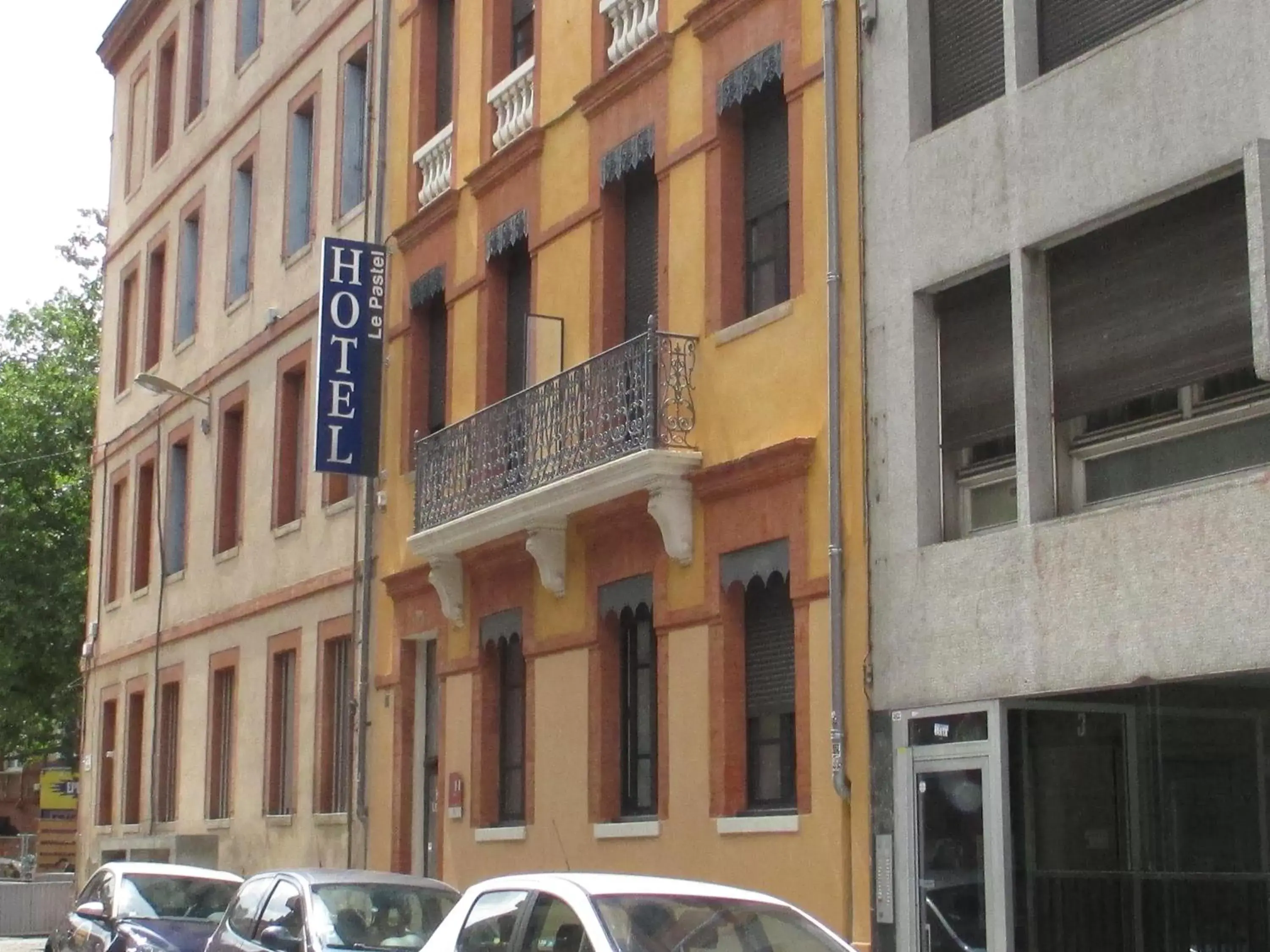 Bird's eye view, Property Building in Hôtel le Pastel