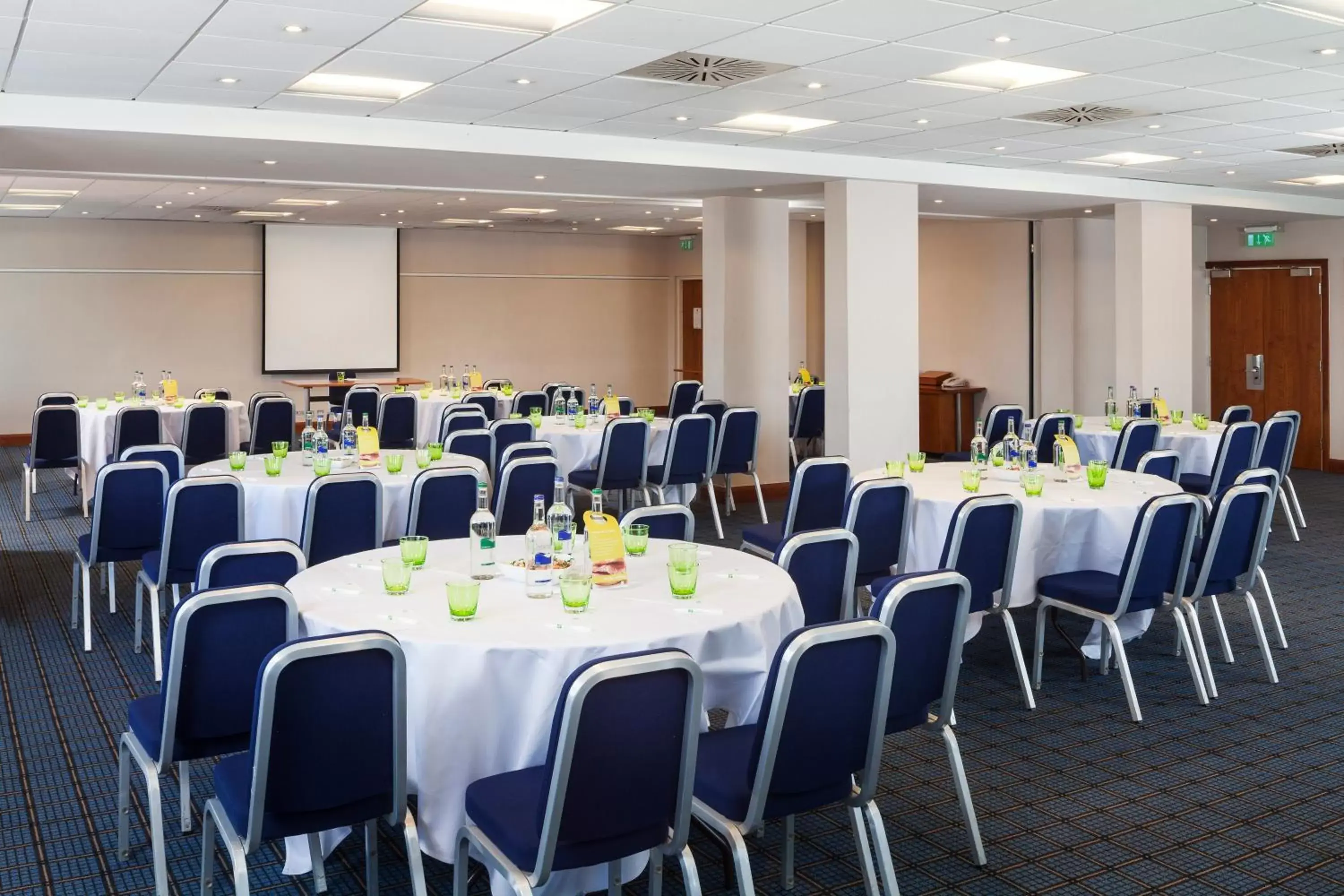 Meeting/conference room in Holiday Inn Cardiff City, an IHG Hotel