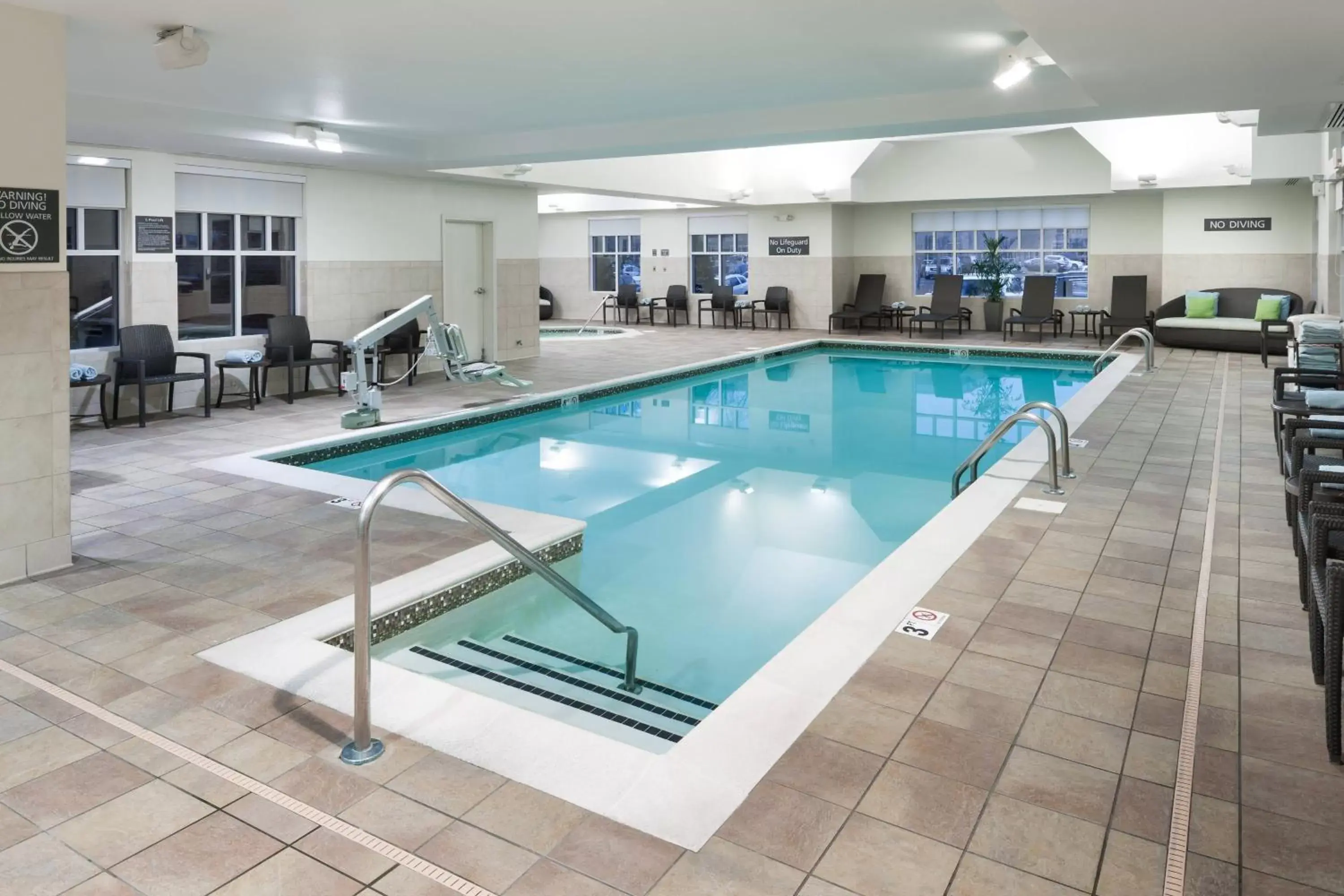 Swimming Pool in Residence Inn by Marriott Franklin Cool Springs