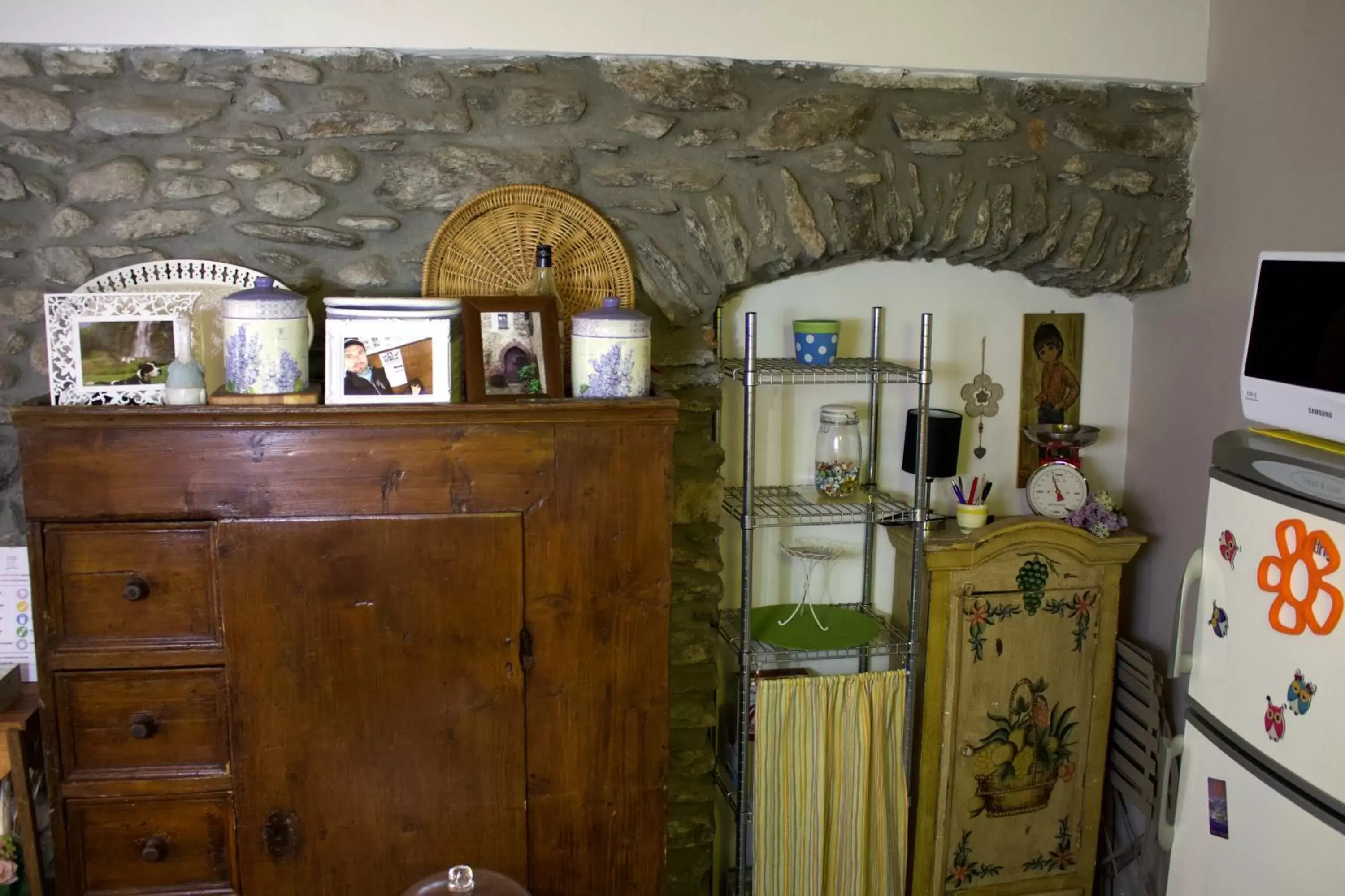 Communal kitchen, Lobby/Reception in La Casa Sul Sasso
