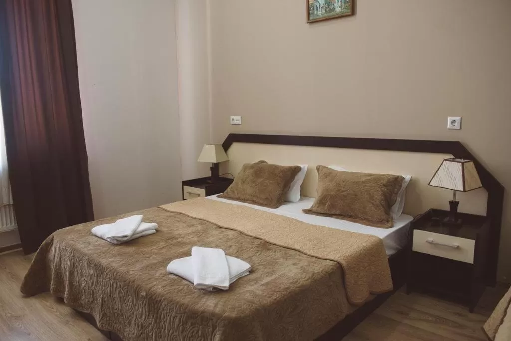 Bed in Backstreet Hotel - Near Tbilisi Central