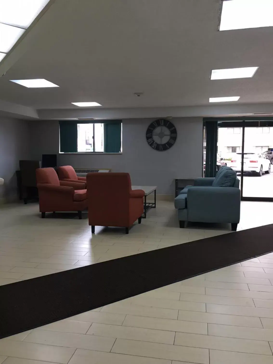 Lobby/Reception in Floral Park Motor Lodge