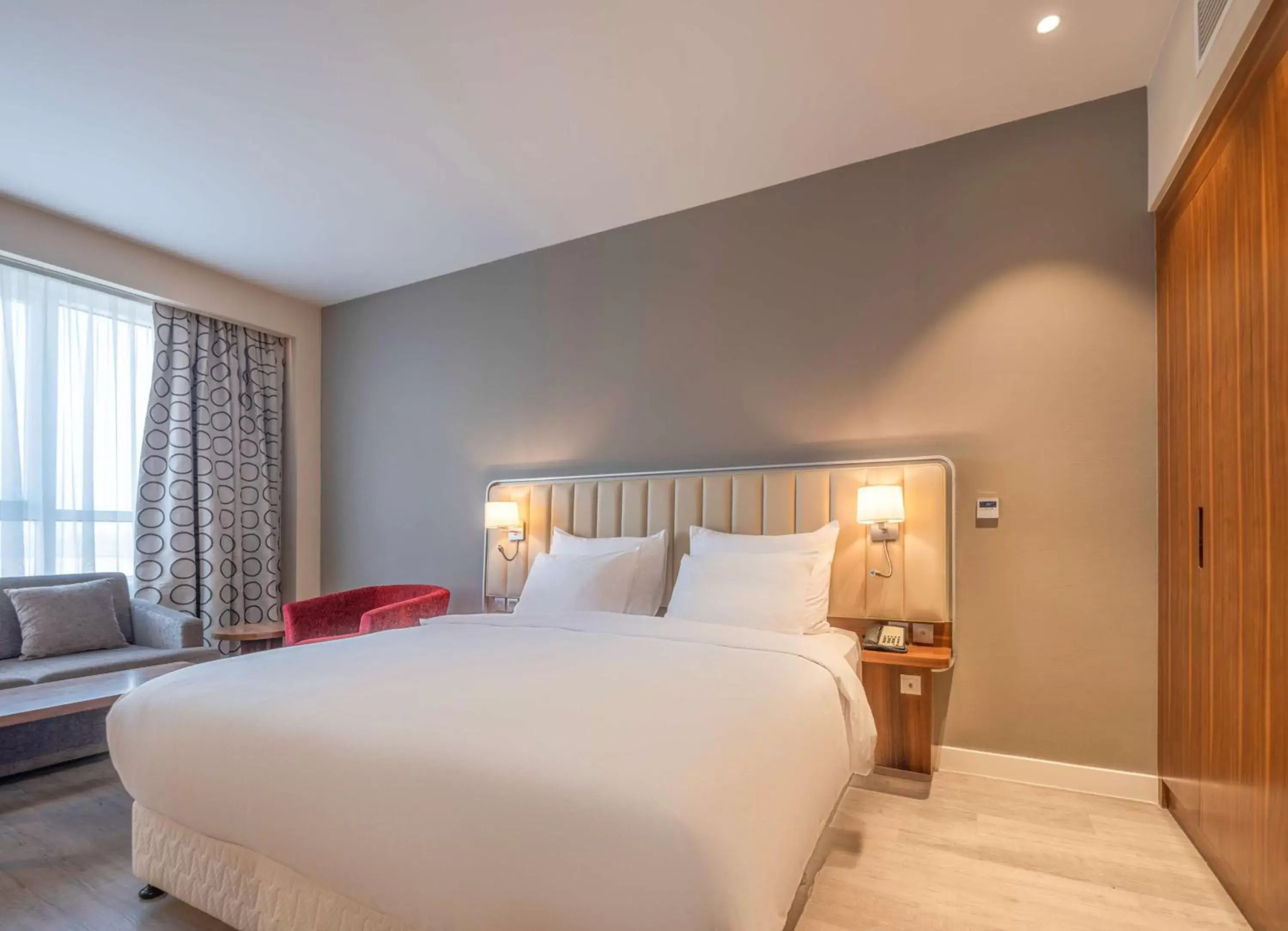 Superior Room - Partial Sea View in Radisson Resort Ras Al Khaimah Marjan Island Superior Room - Partial Sea View in Radisson Resort Ras Al Khaimah Marjan Island