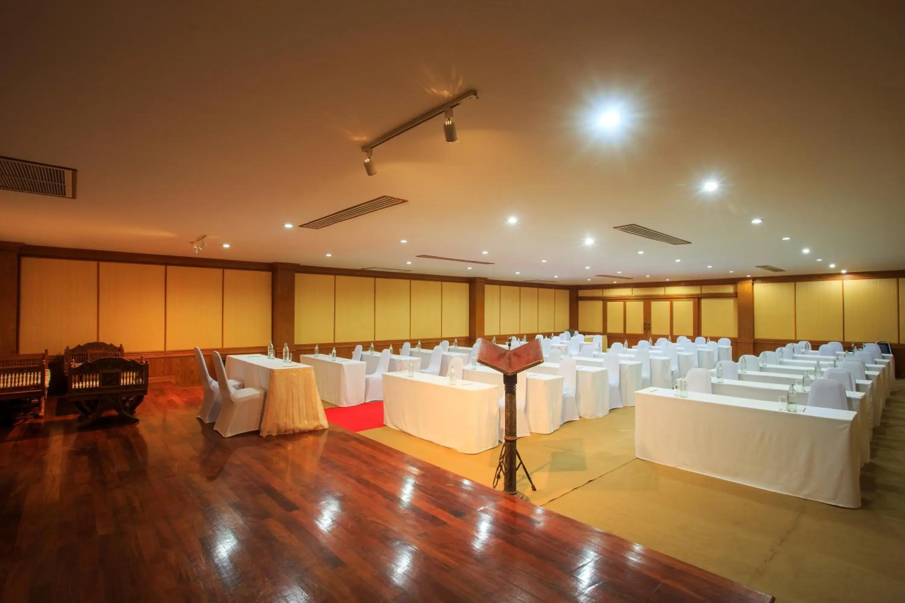 Meeting/conference room, Banquet Facilities in Rajapruek Samui Resort - SHA Plus