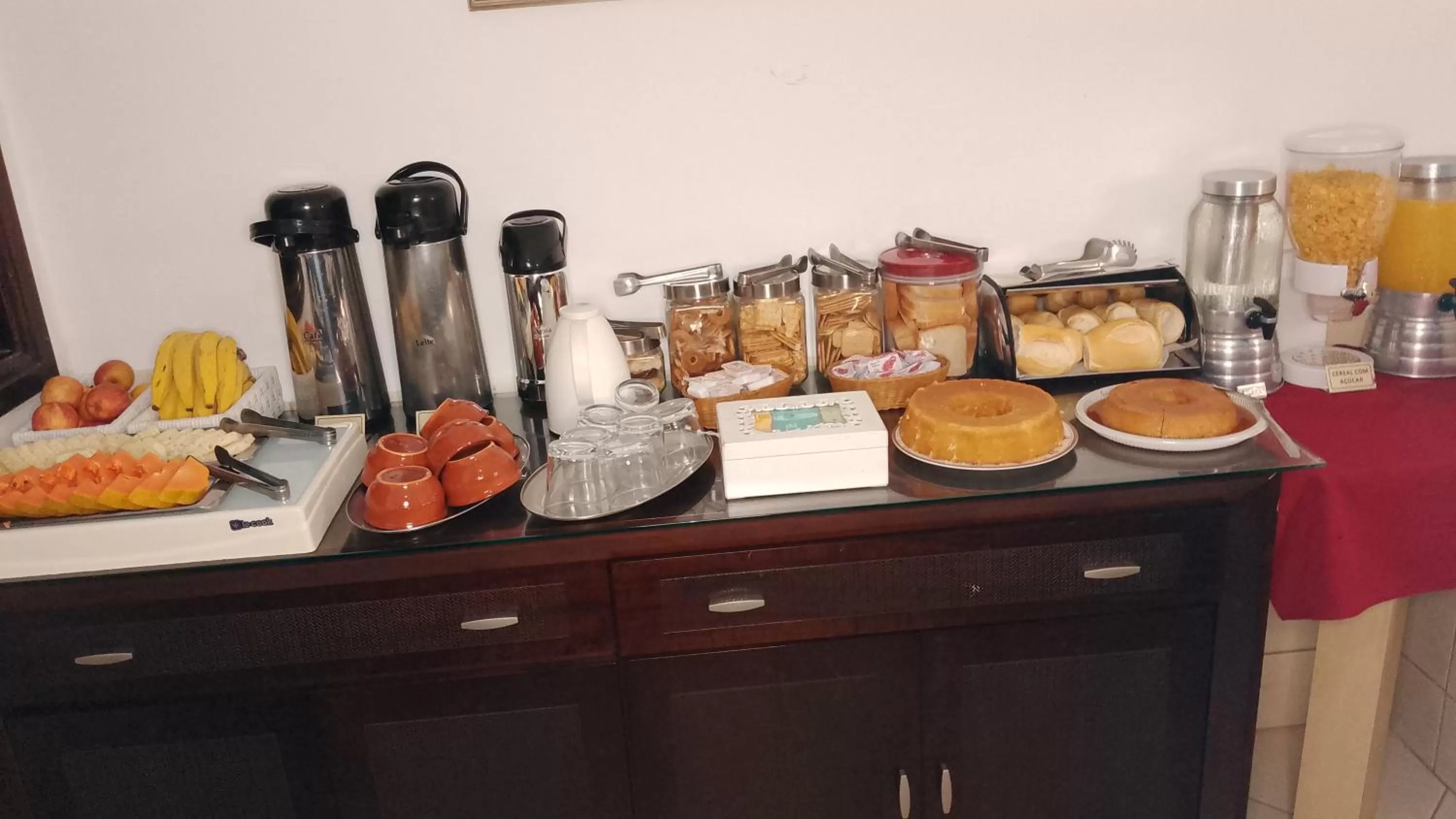 Breakfast in Hotel Smart Inn