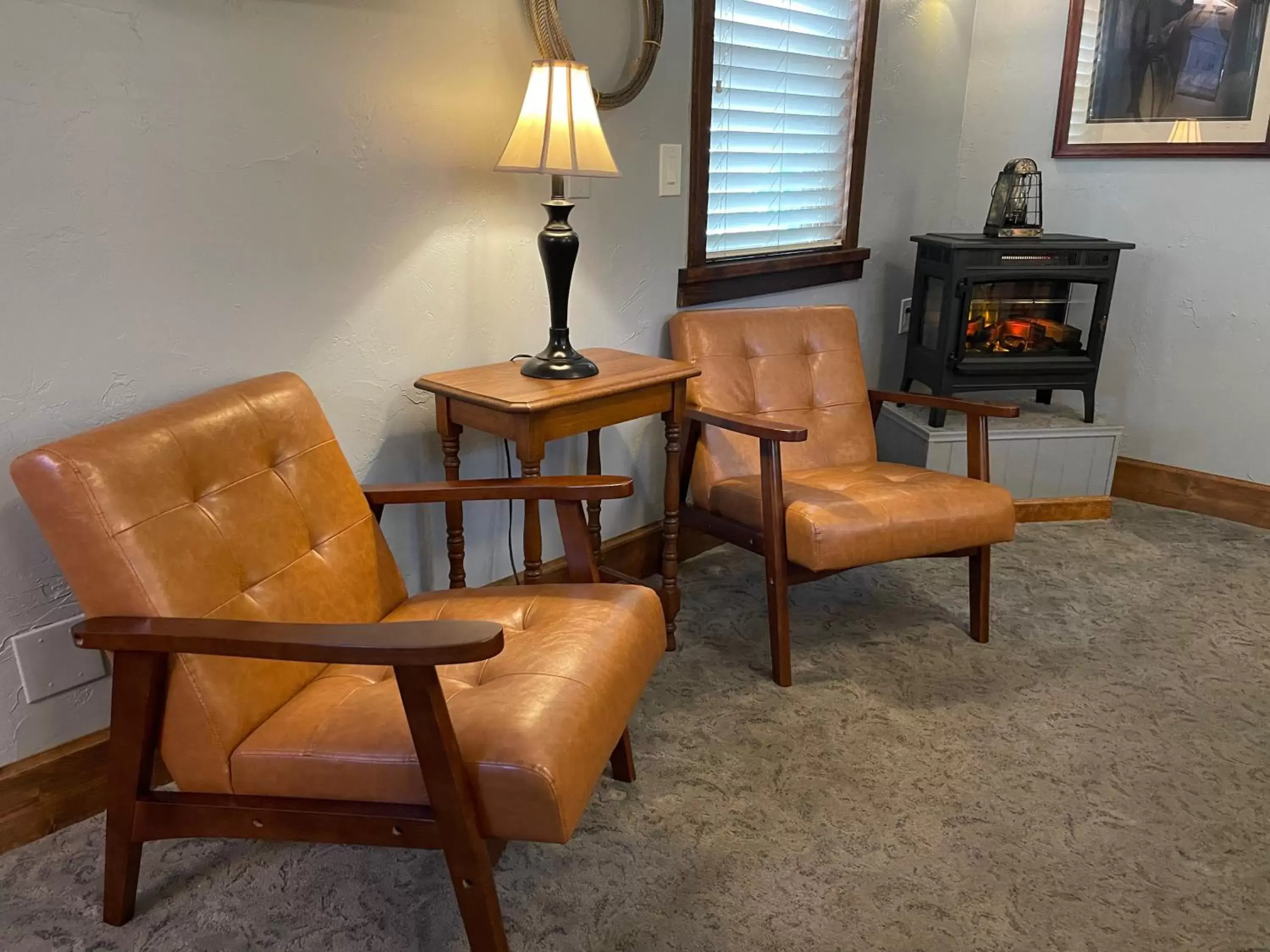 Seating Area in ForFriends Inn Wine Country Bed and Breakfast