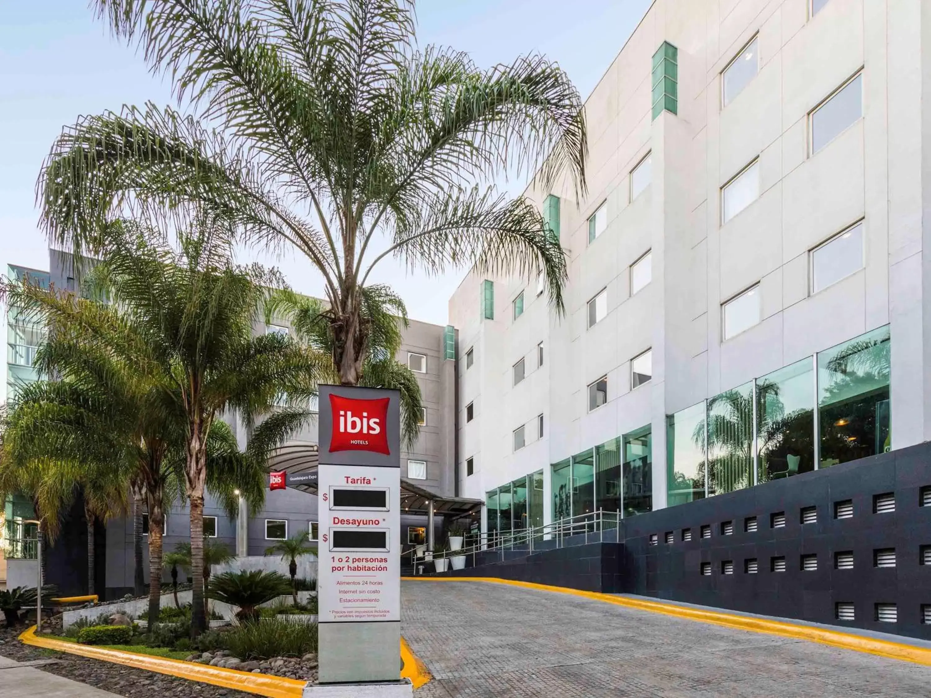 Property building in Ibis Guadalajara Expo