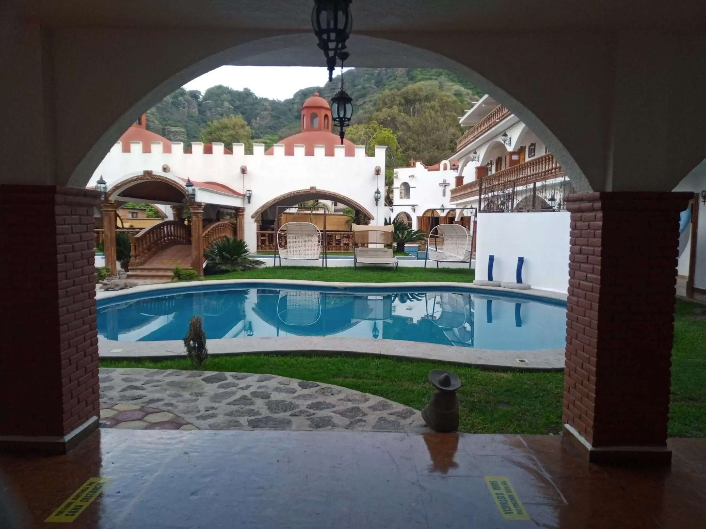 Swimming Pool in Hotel Leyenda del Tepozteco