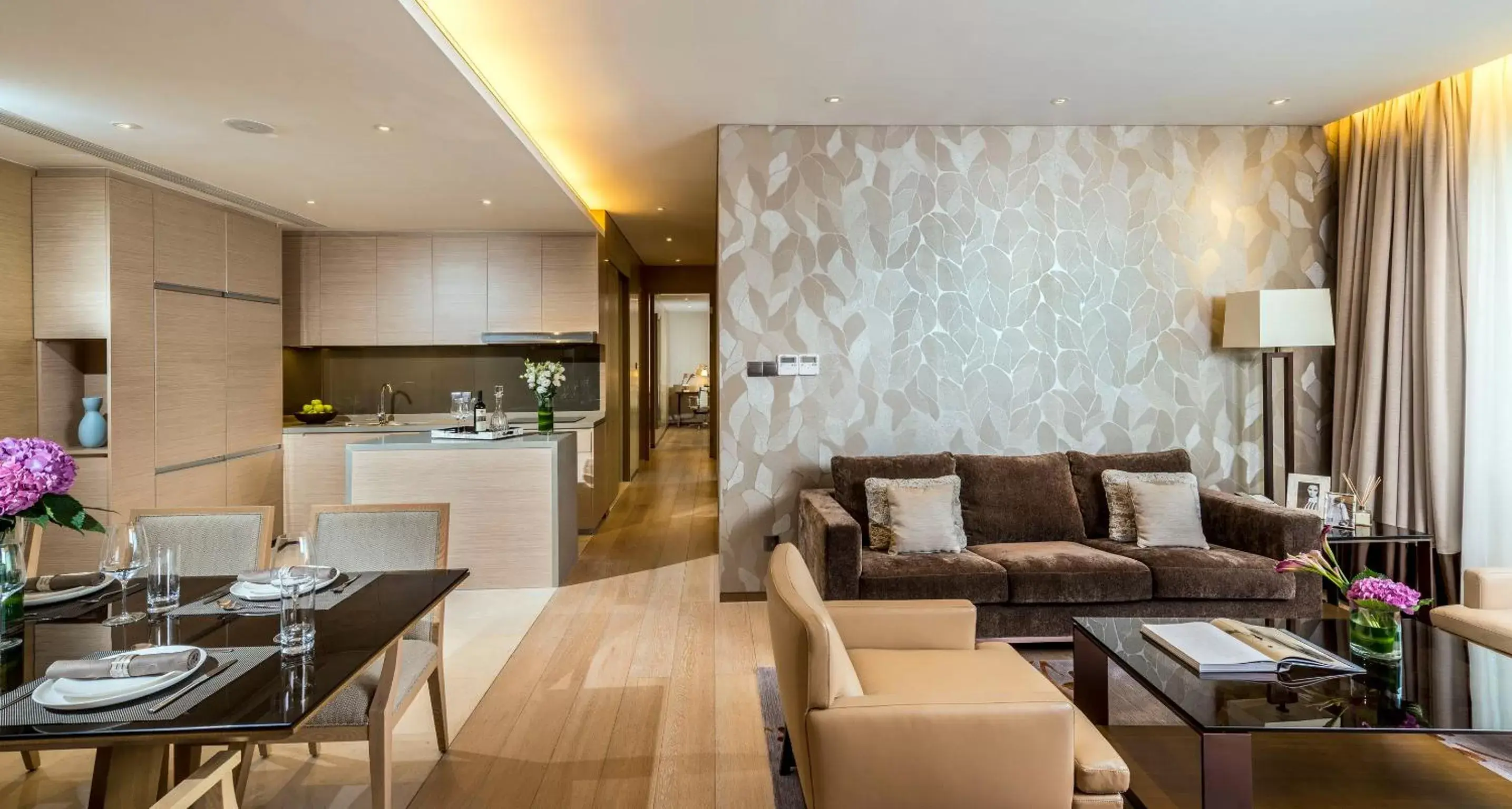 Kitchen or kitchenette, Seating Area in Fraser Suites Guangzhou