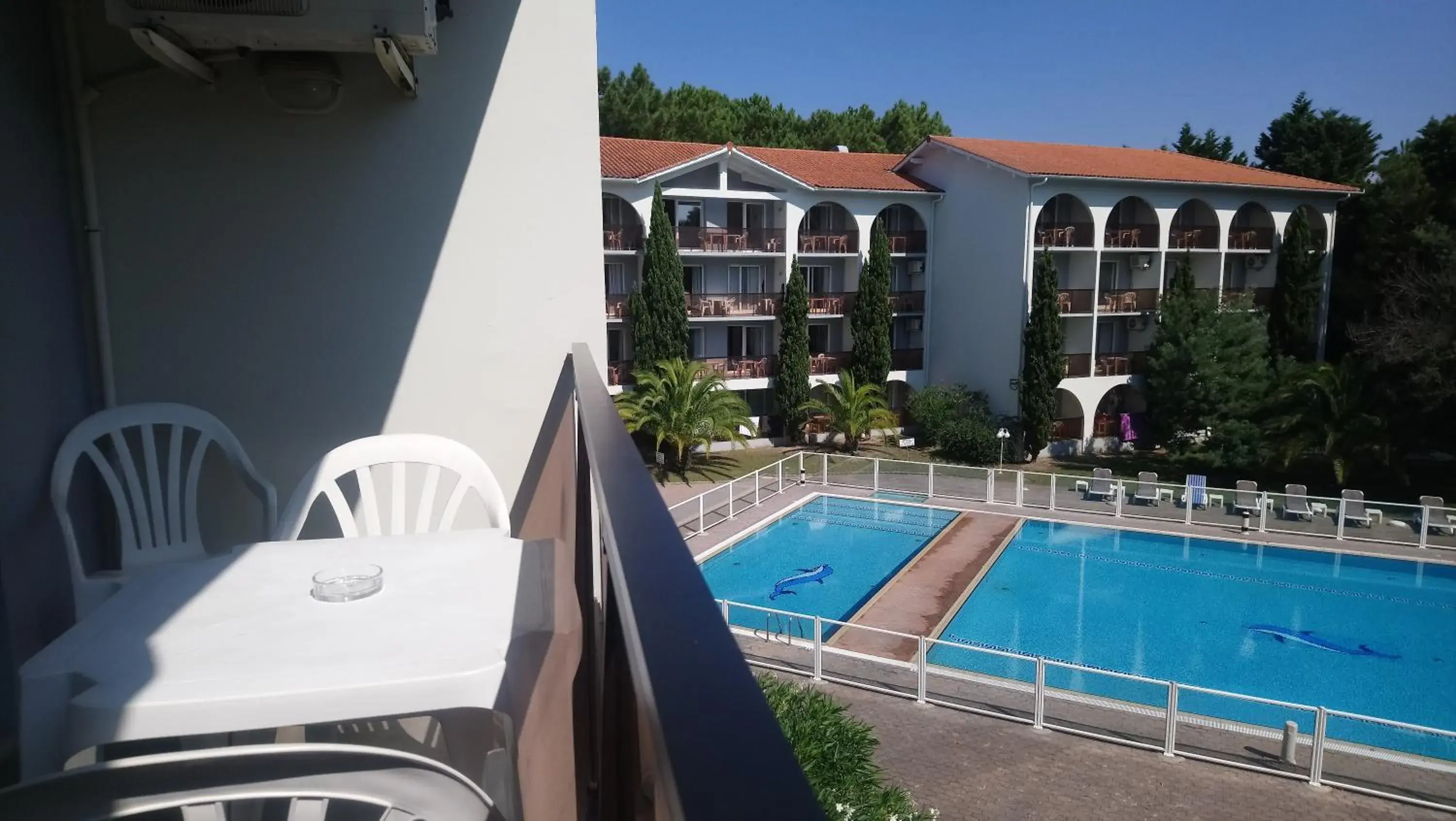 Balcony/Terrace, Pool View in Hotel Résidence Anglet Biarritz-Parme