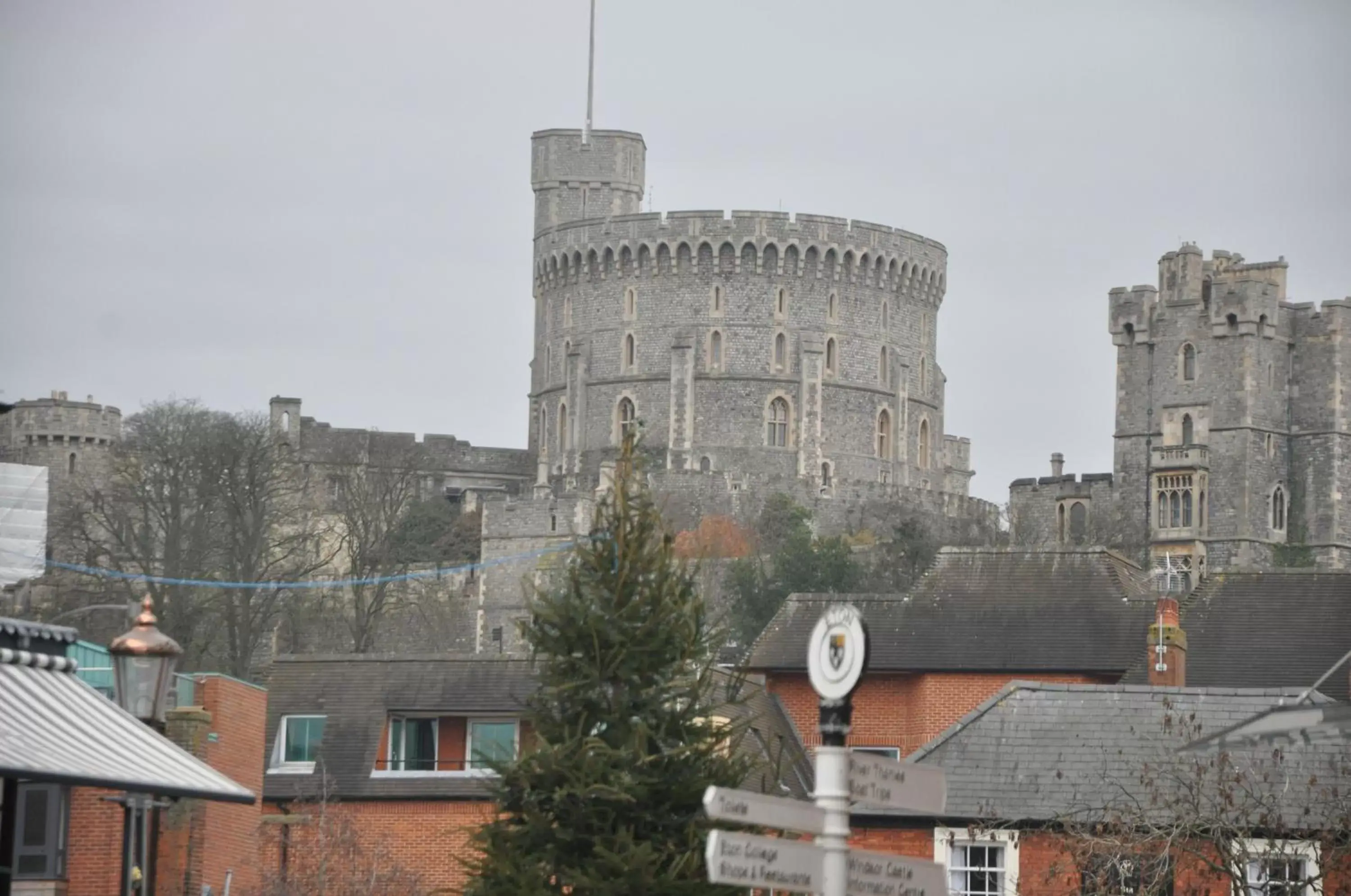 Area and facilities, Nearby Landmark in The George Inn