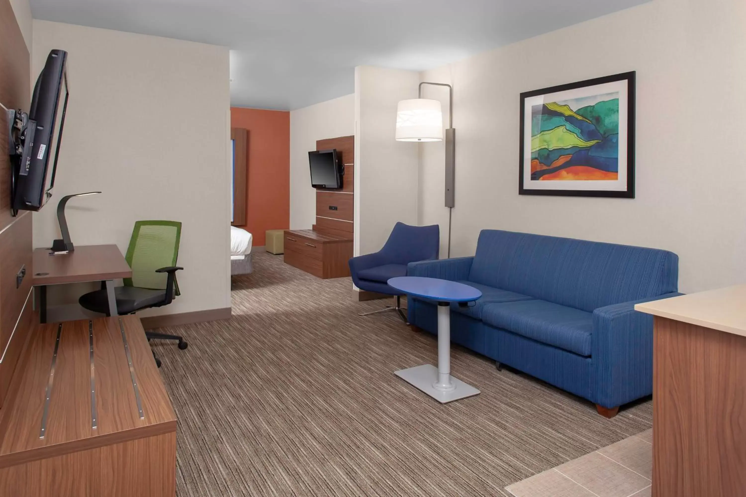 Photo of the whole room, Seating Area in Holiday Inn Express Hotel & Suites Coeur D'Alene I-90 Exit 11, an IHG Hotel