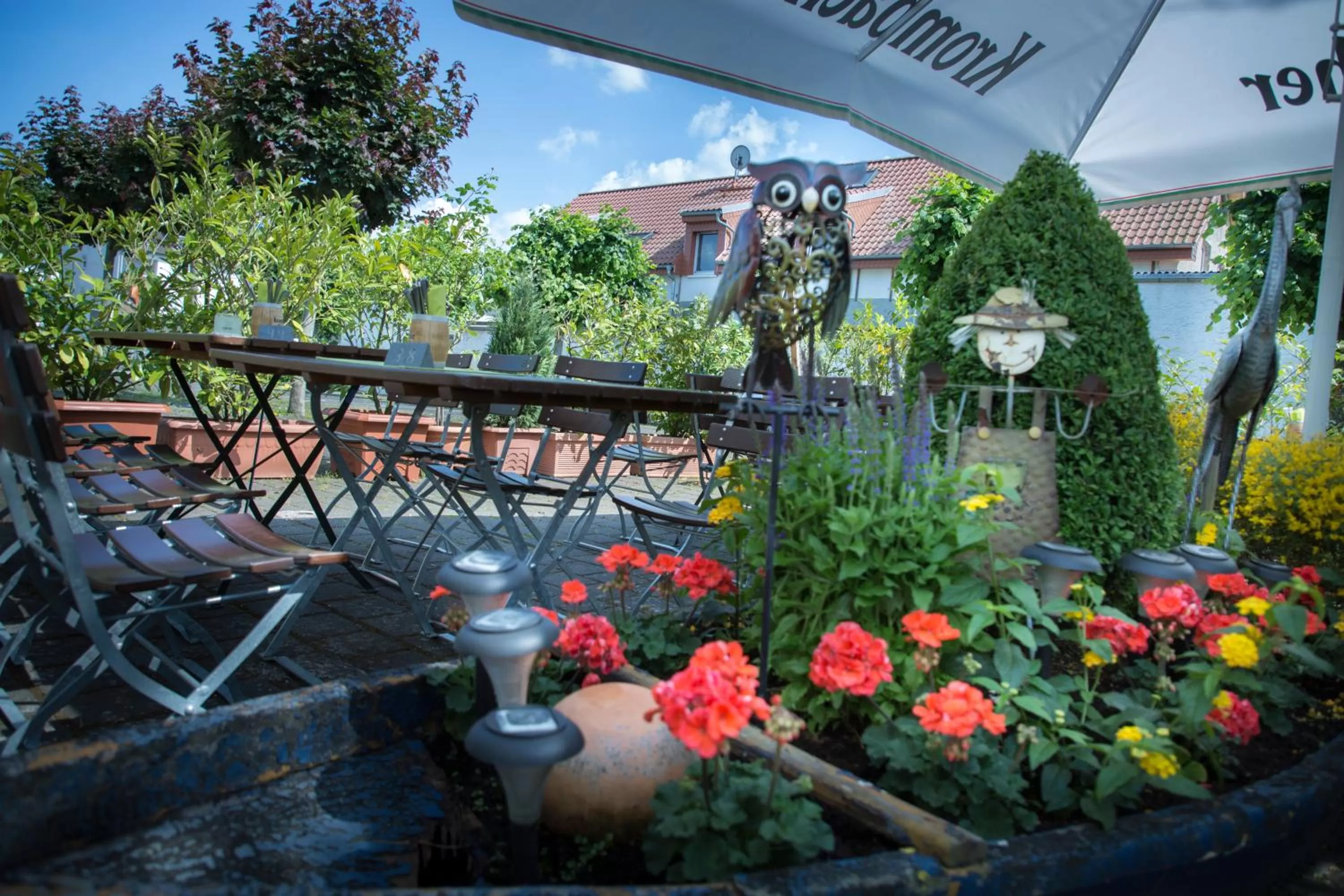 Summer in Altes Eishaus, Hotel & Restaurant